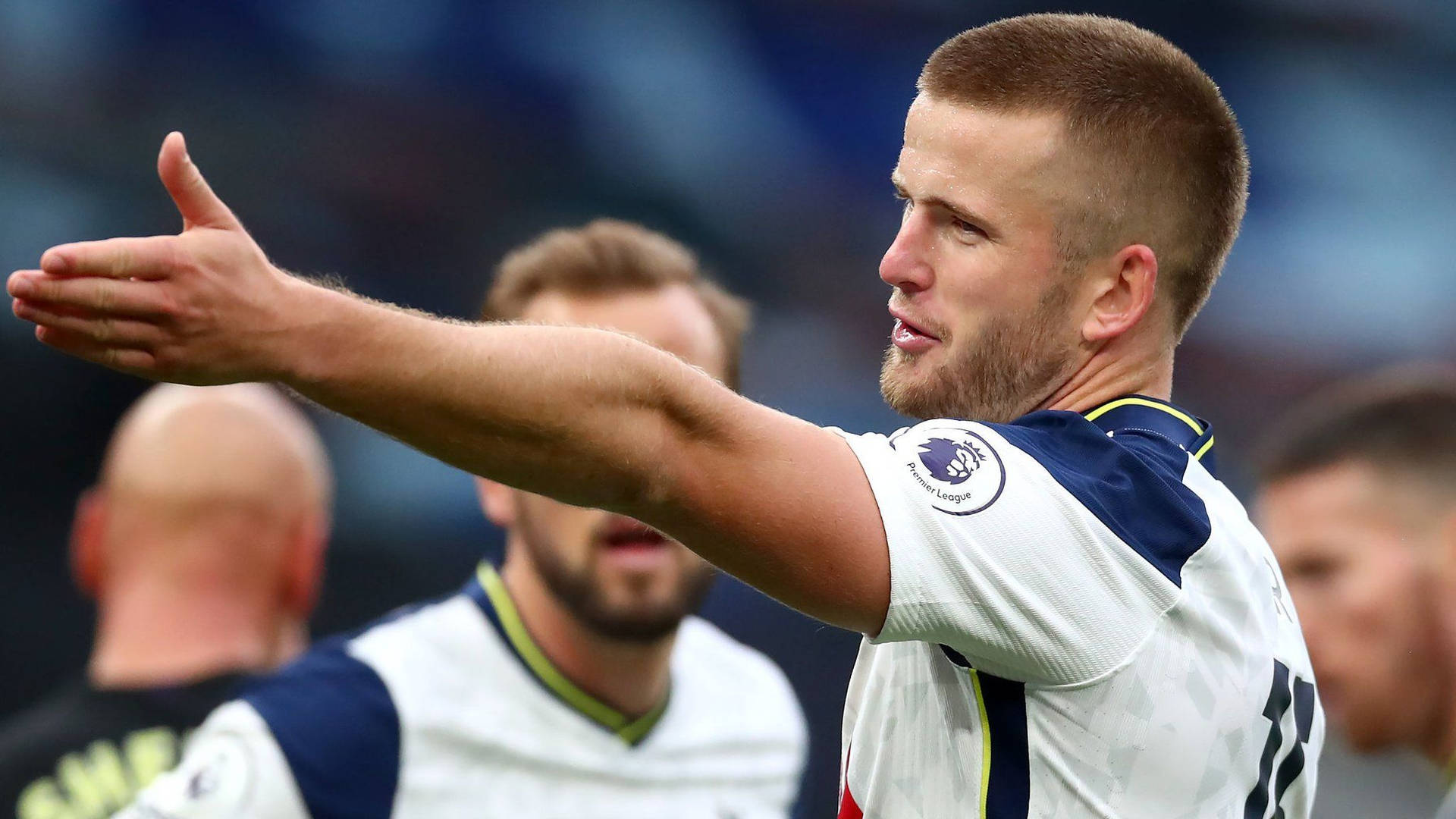 Eric Dier Sending Kiss To Crowd Background