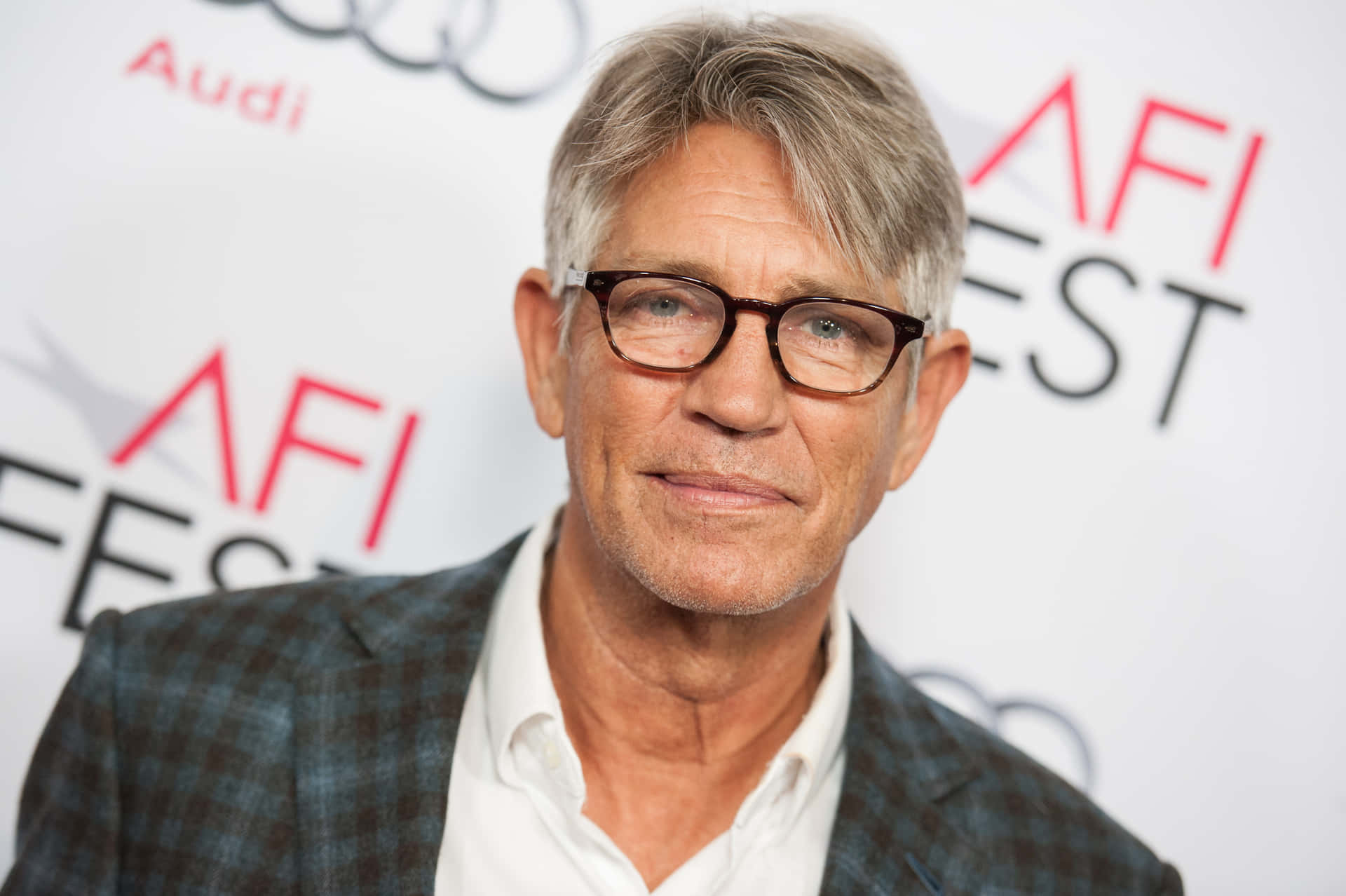 Eric Roberts 3500 X 2329 Background