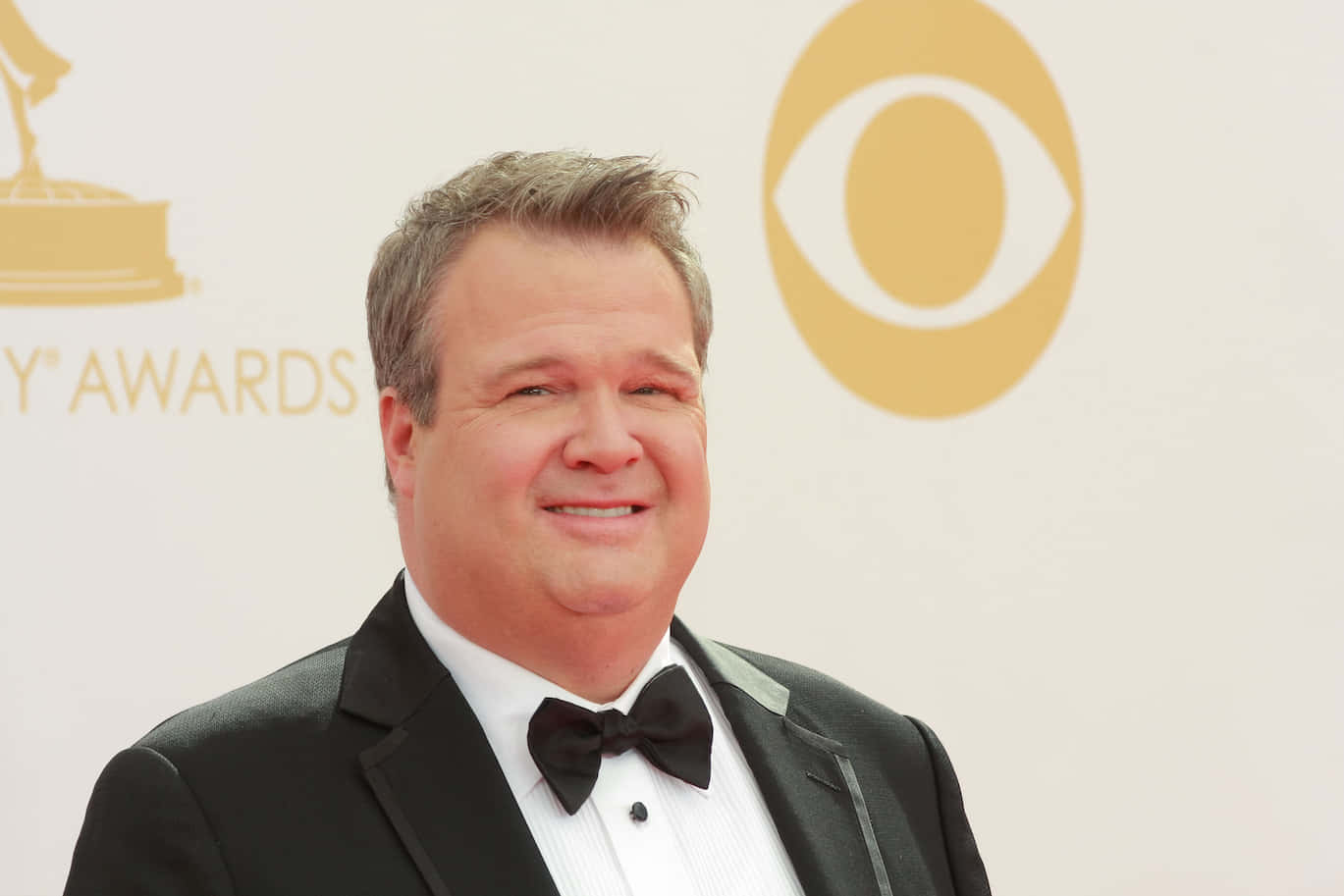 Eric Stonestreet 1369 X 913 Background