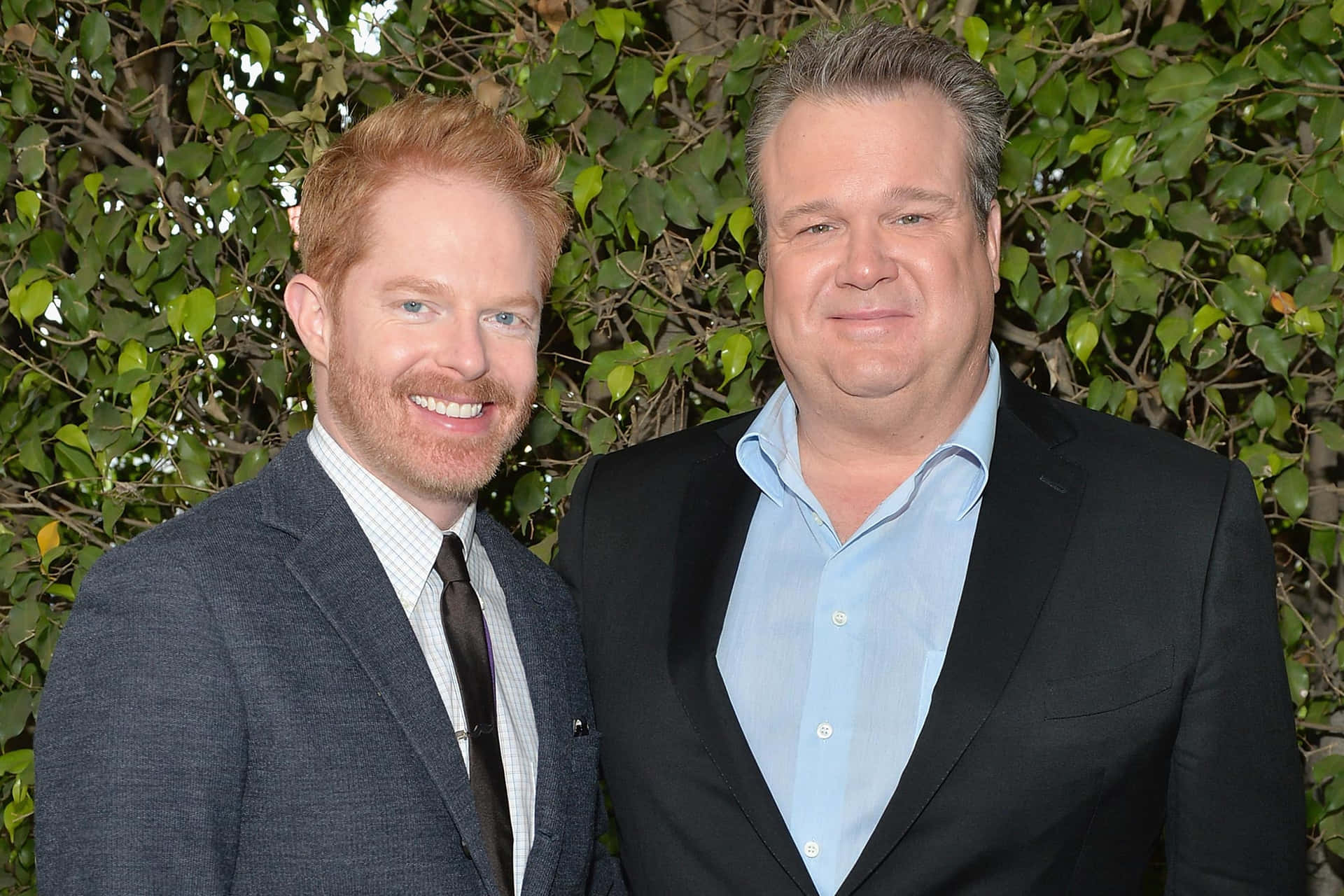 Eric Stonestreet 2000 X 1333 Background