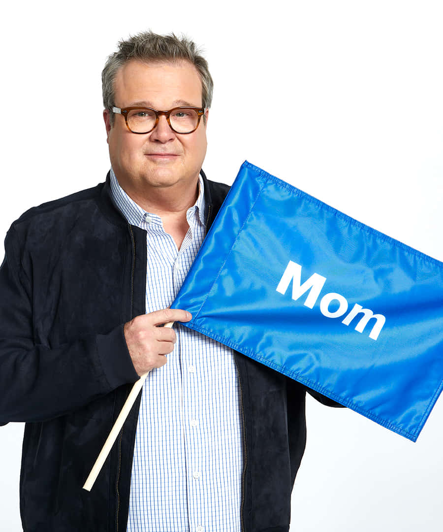 Eric Stonestreet 900 X 1080 Background