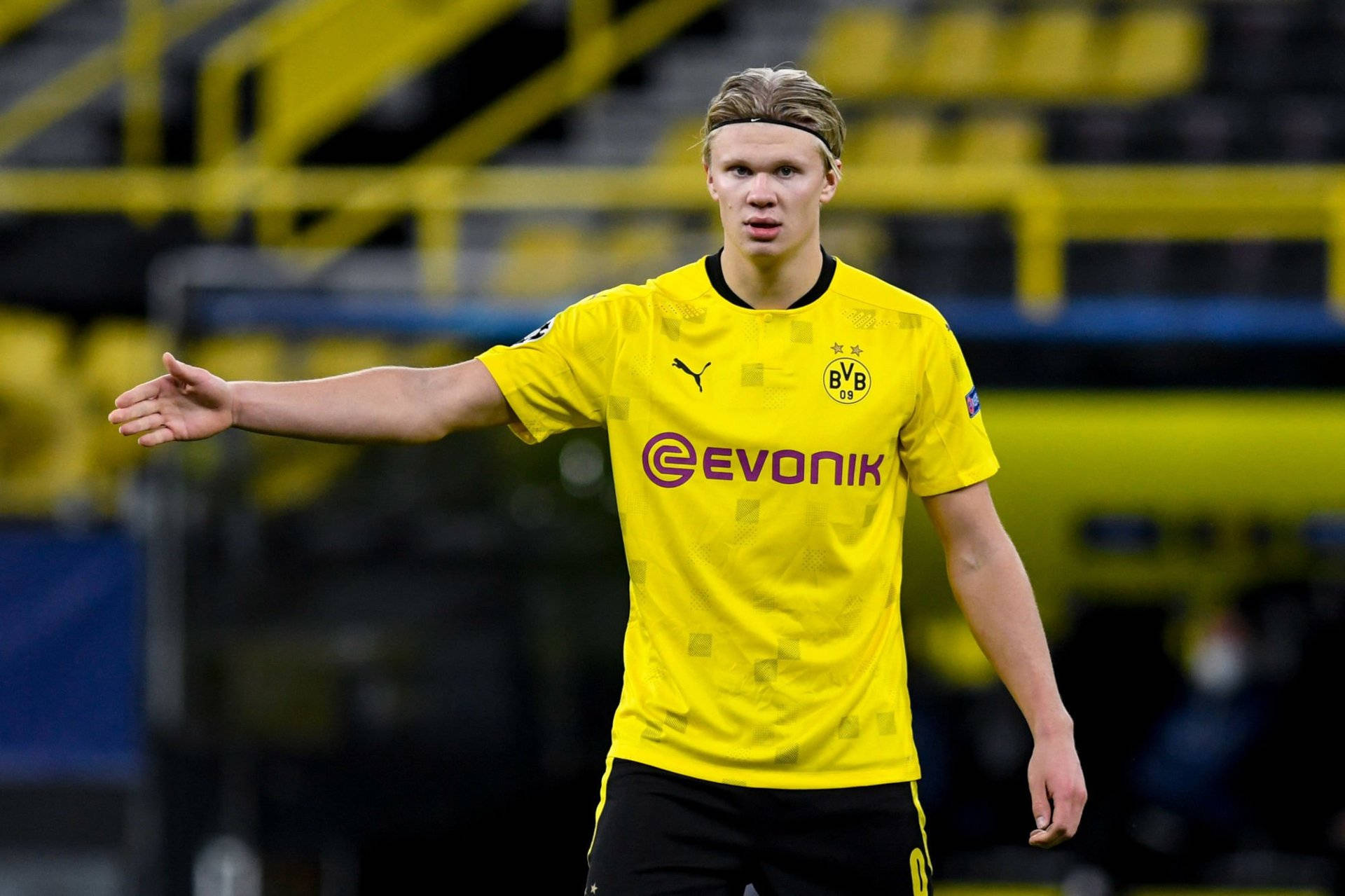 Erling Haaland Football Player Background