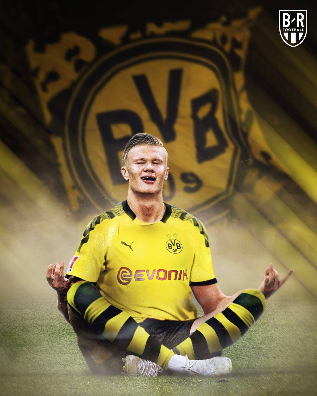 Erling Haaland Of Borussia Dortmund Background