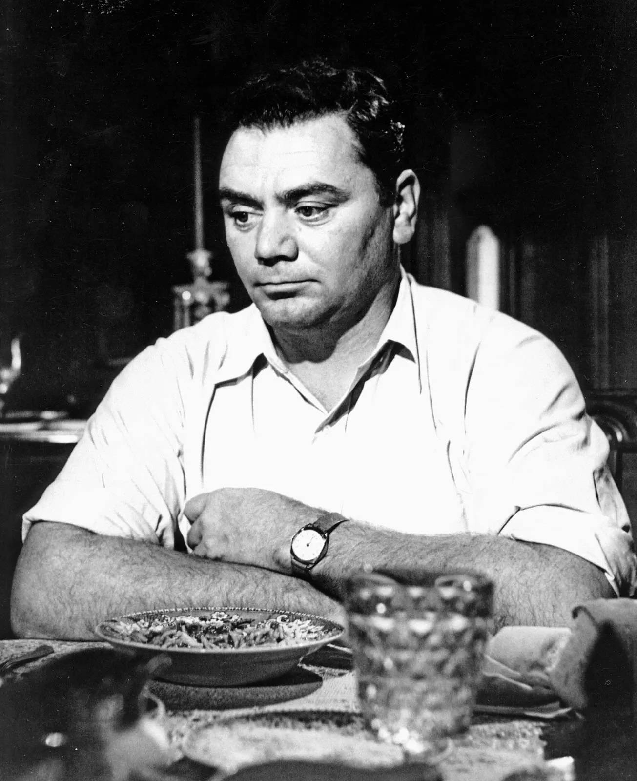 Ernest Borgnine Acting On Dinner Table