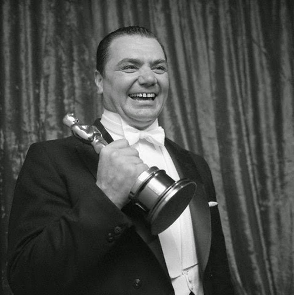 Ernest Borgnine Laughing With An Oscar Award