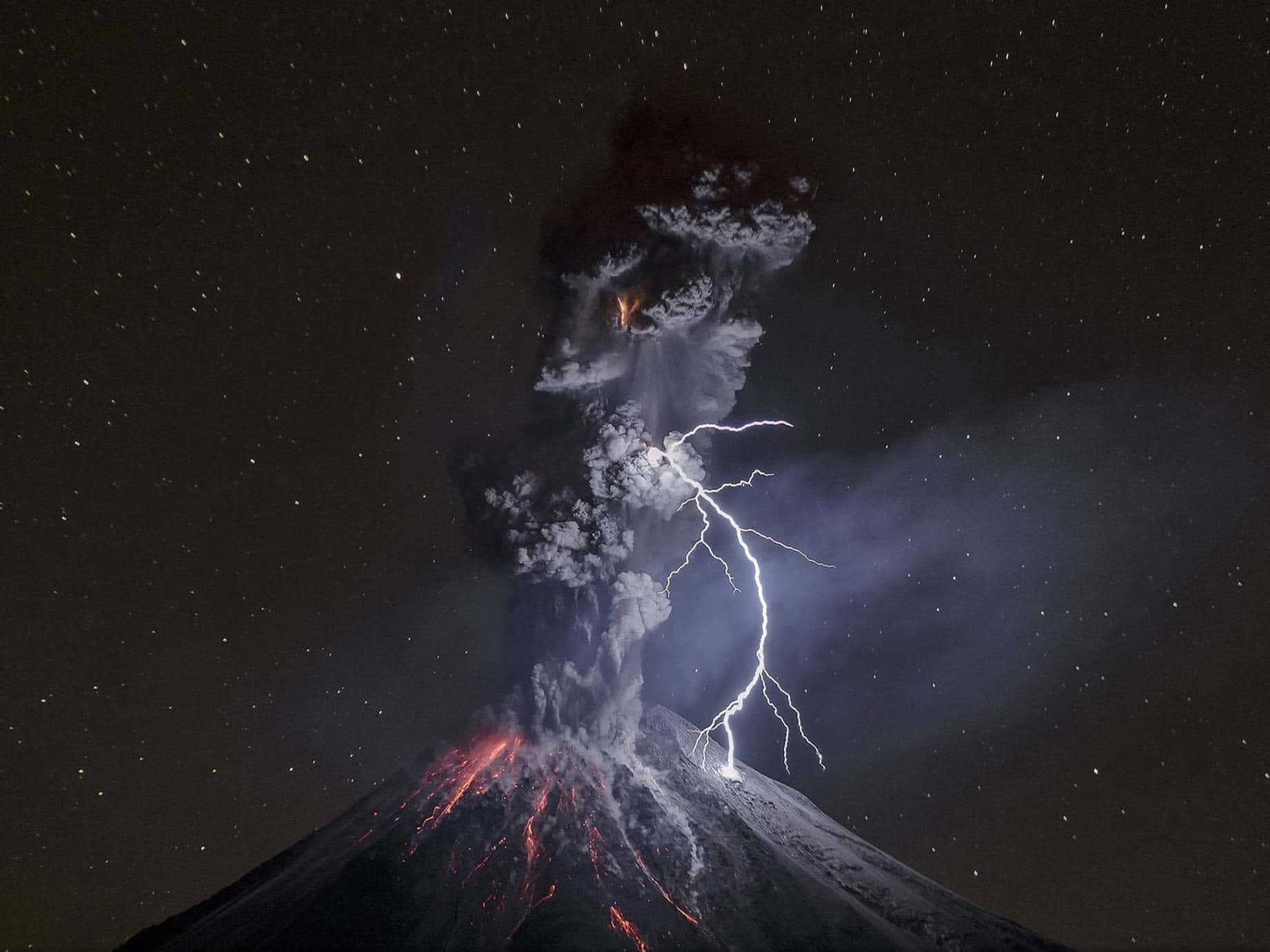 Erupted In National Geographic Desktop - Background