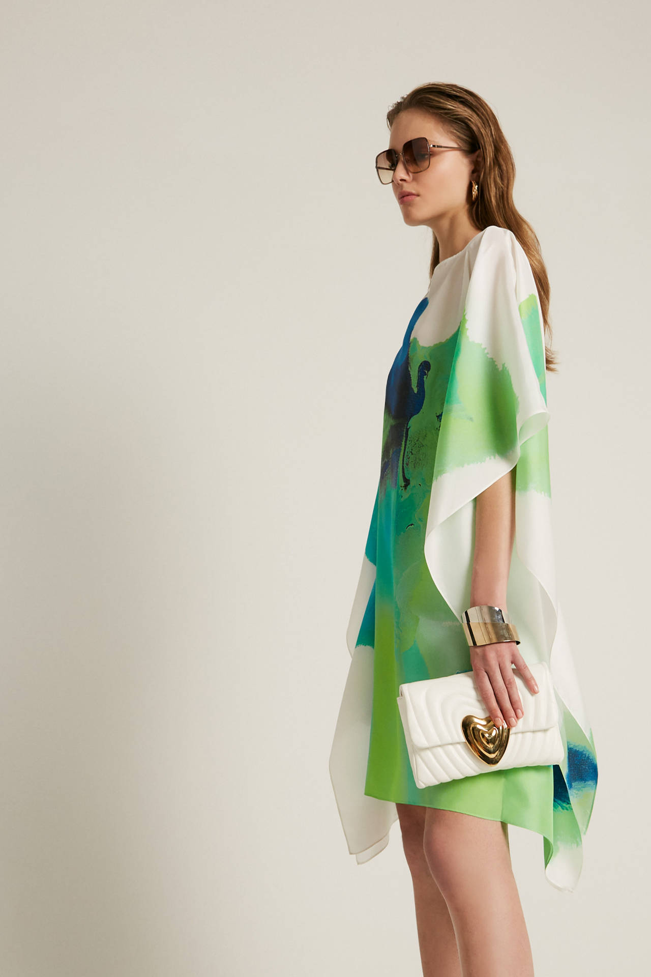 Escada Summer Fashion Collection Background