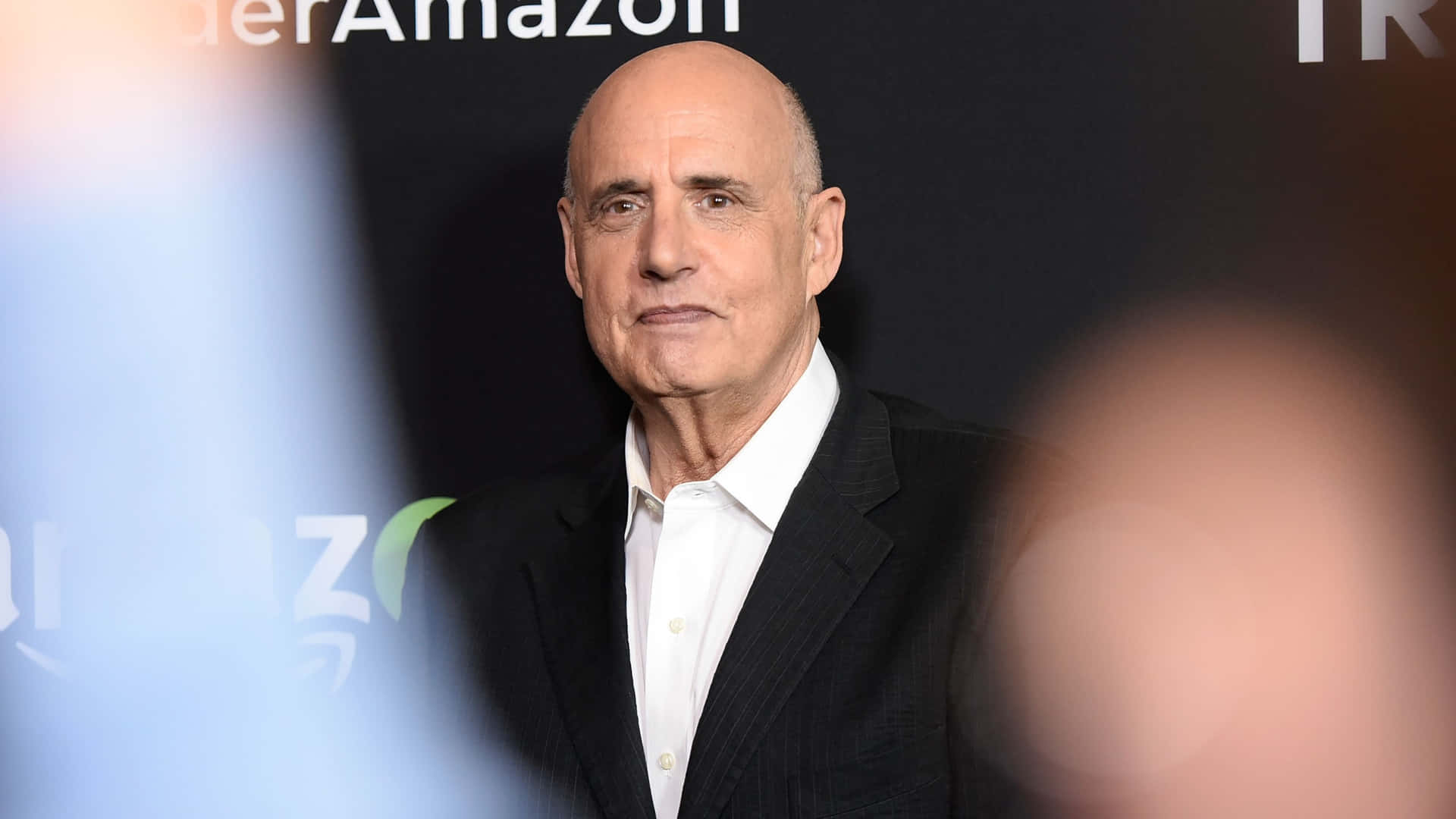 Esteemed Actor Jeffrey Tambor Background