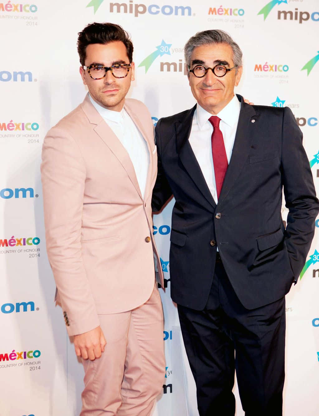 Eugene Levy 1024 X 1336 Background