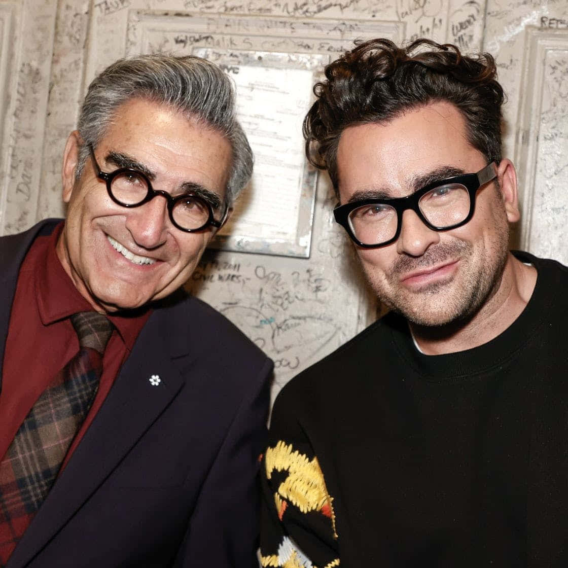 Eugene Levy 1120 X 1120 Background