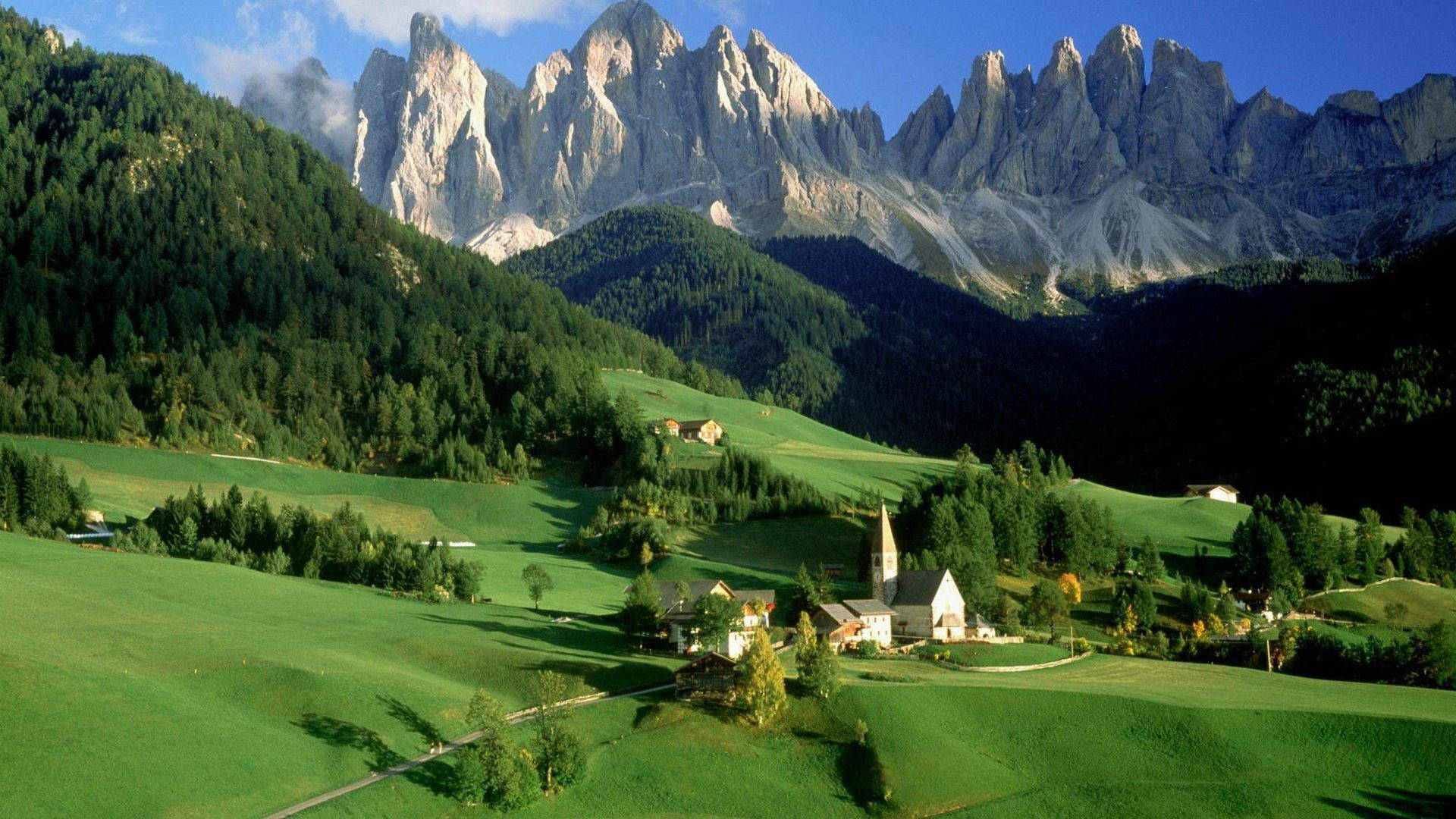 Europe's Picturesque Mountain Range Background