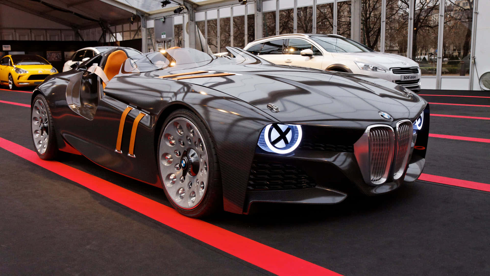 European Luxury Awaits: Bmw 328 Background