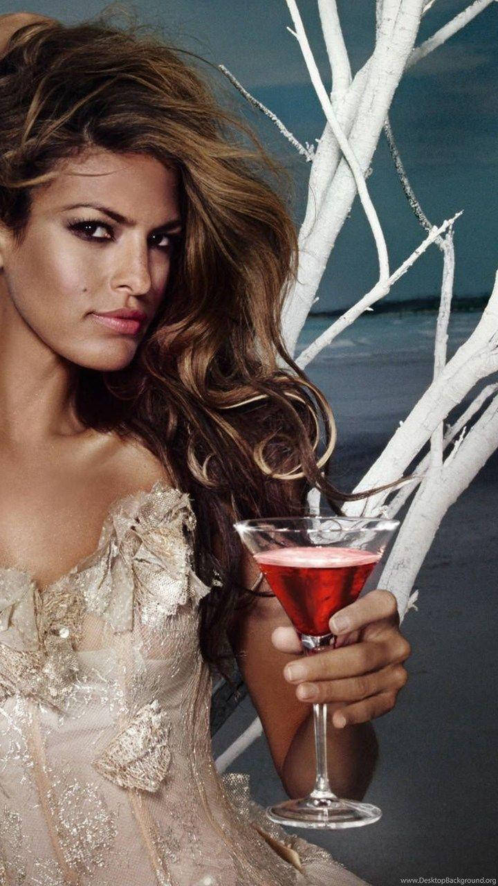 Eva Mendes Holding Glass Of Wine