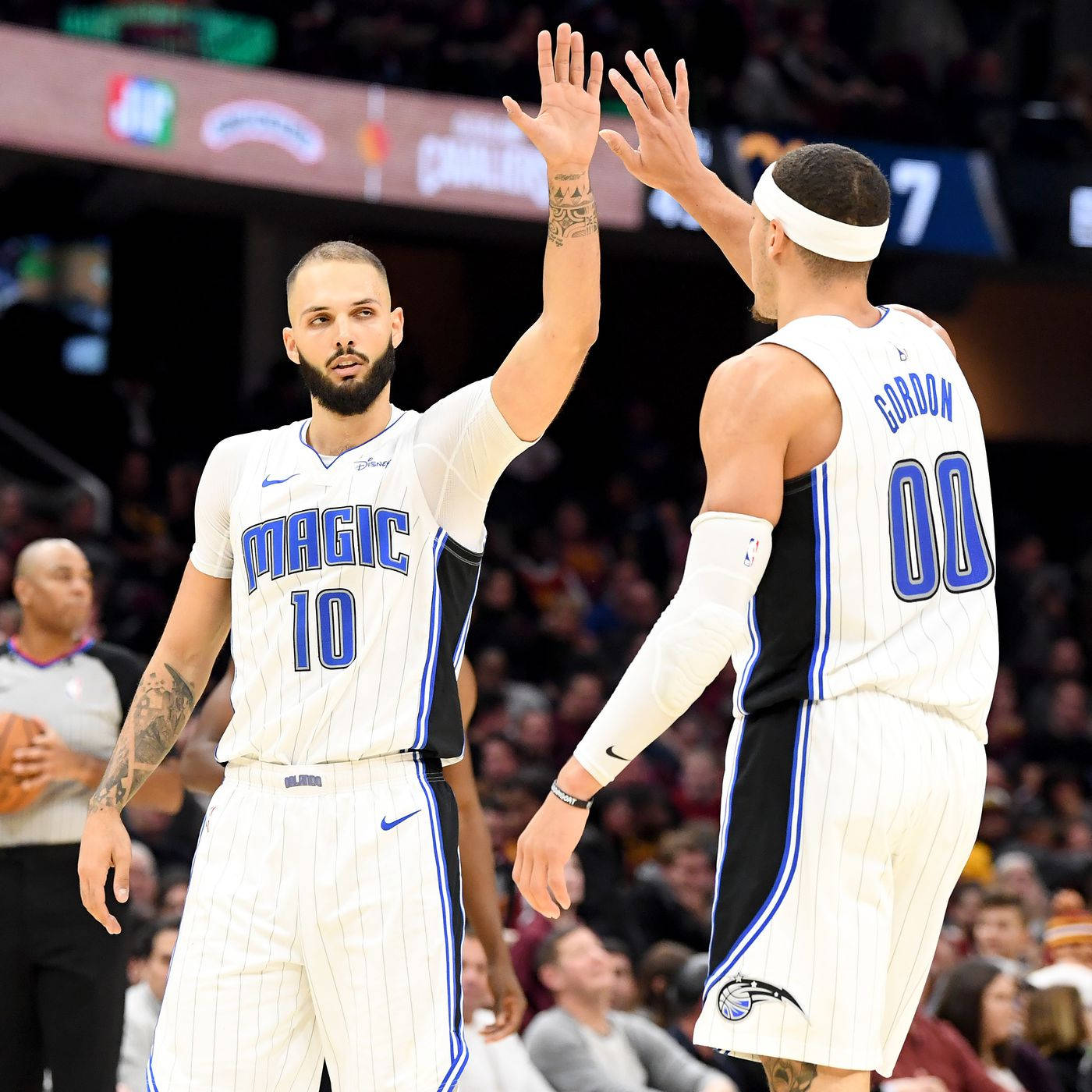 Evan Fournier High Five Aaron Gordon Magic Vs. Cavaliers Background