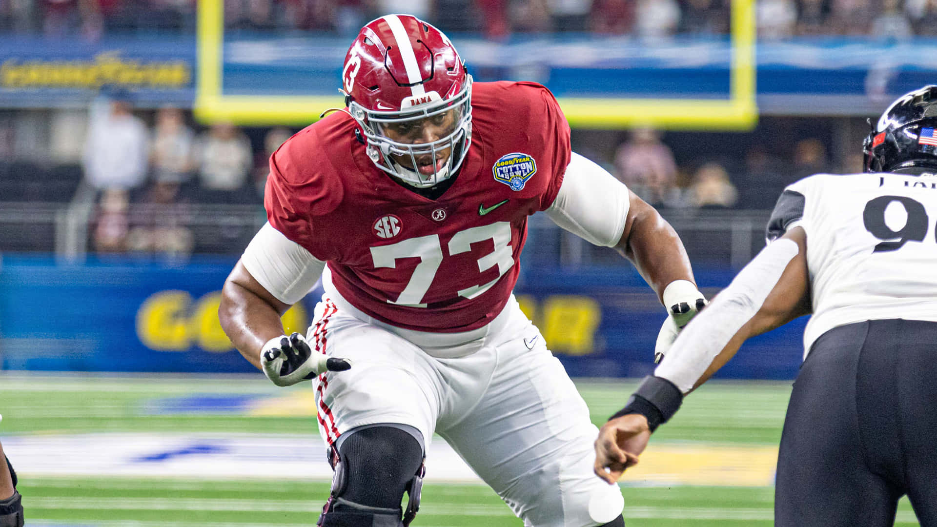 Evan Neal Offensive Tackle Background