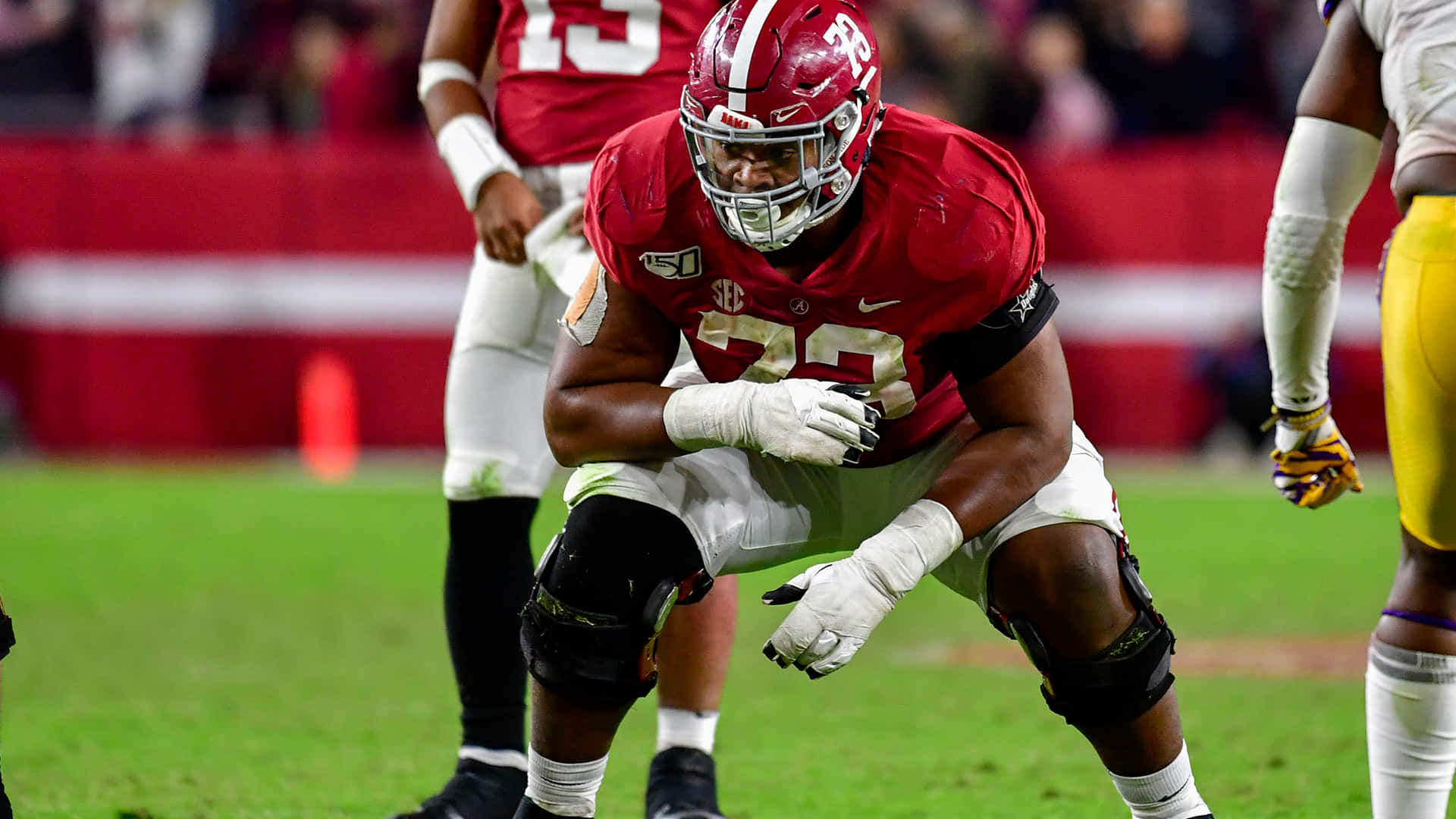 Evan Neal Offensive Tackle Background