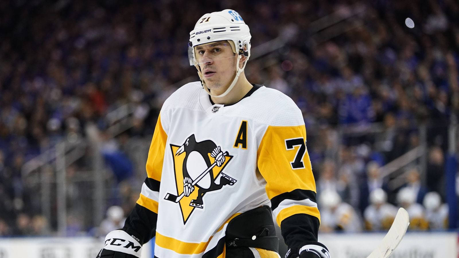 Evgeni Malkin Pittsburgh Penguins Standing Game Break Background