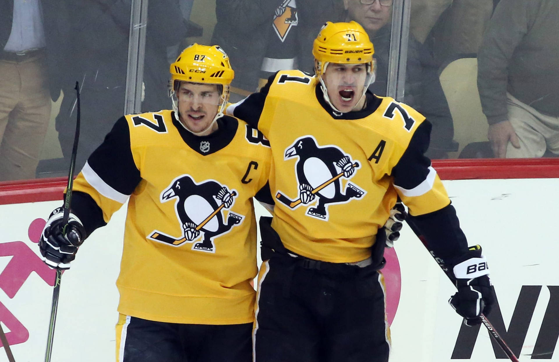 Evgeni Malkin Sidney Crosby Celebrate Goal Background