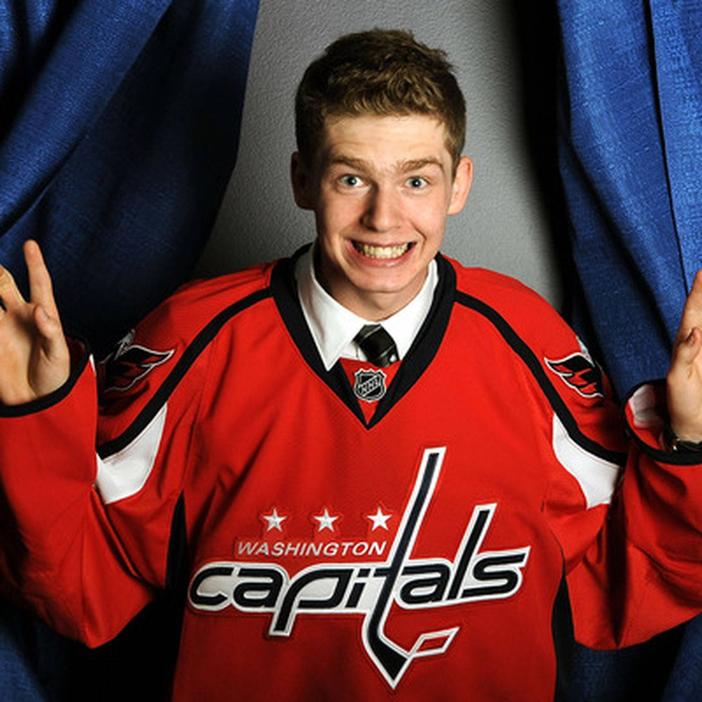 Evgeny Kuznetsov Awesome Smile Background