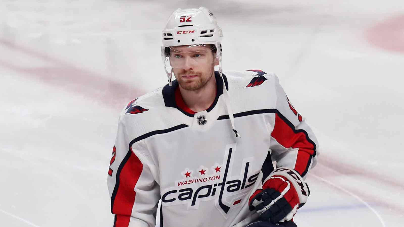 Evgeny Kuznetsov Magnificent White Uniform Background