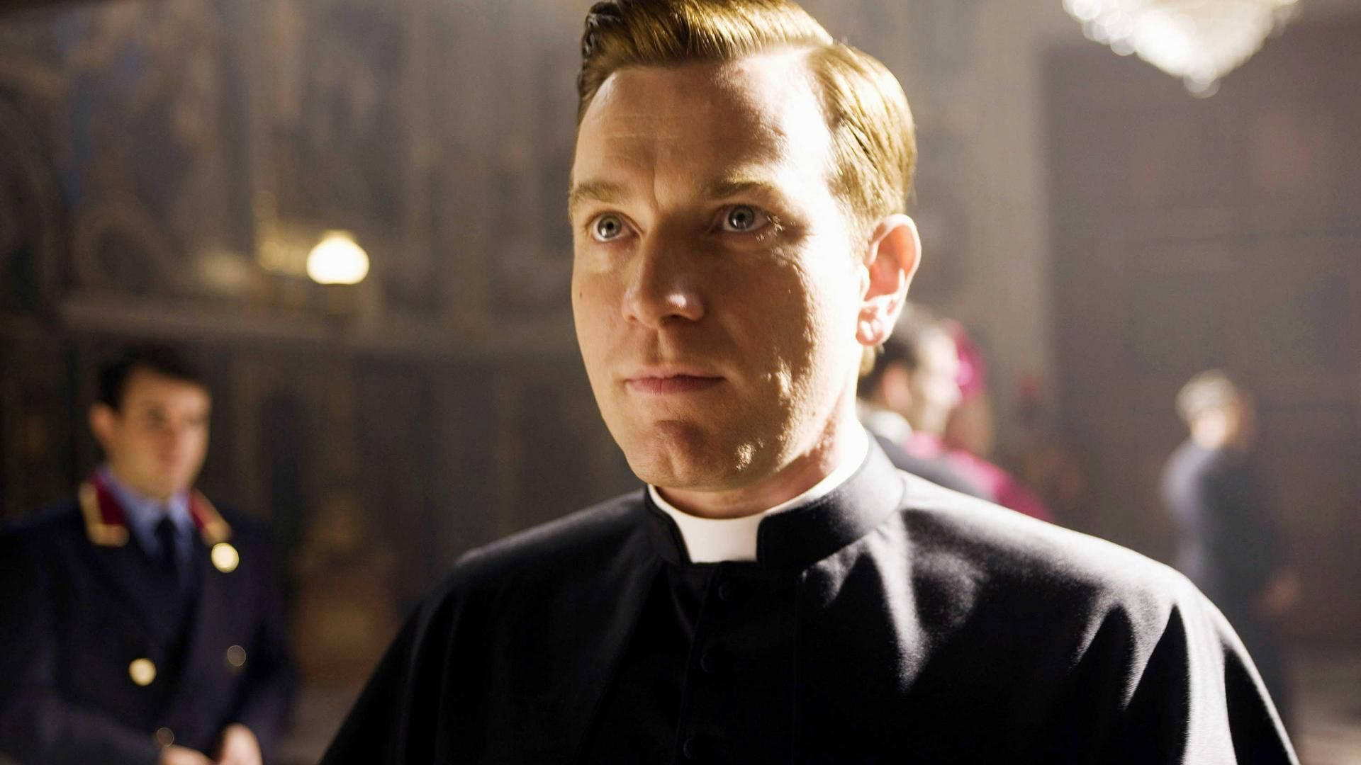 Ewan Mcgregor In His Character Role In Angels And Demons.