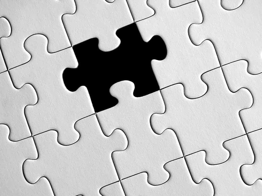 Exact Size And Shape Of The Missing Piece Of The Puzzle Background