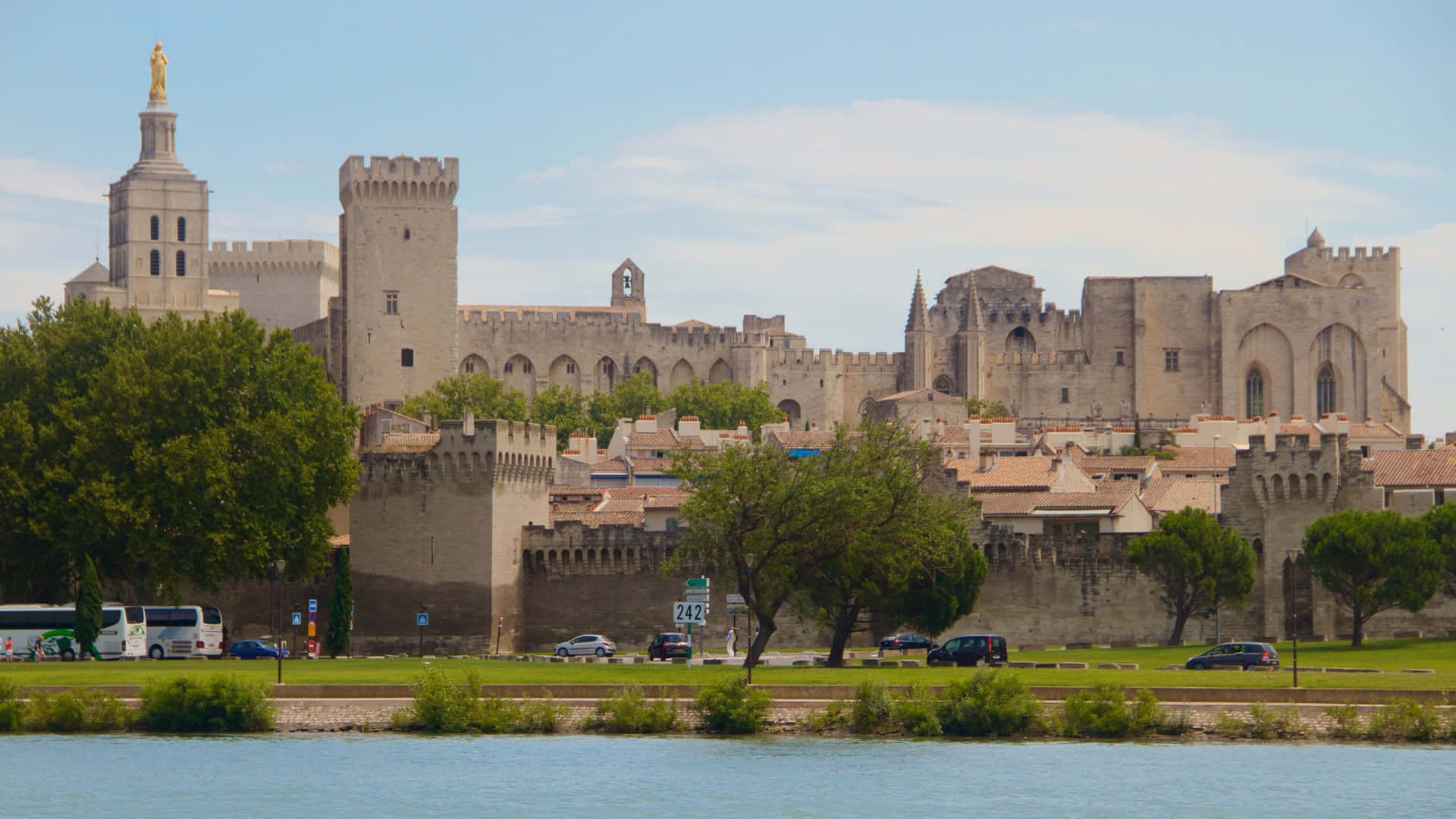 Exceptional Discovery Avignon 2023 Background