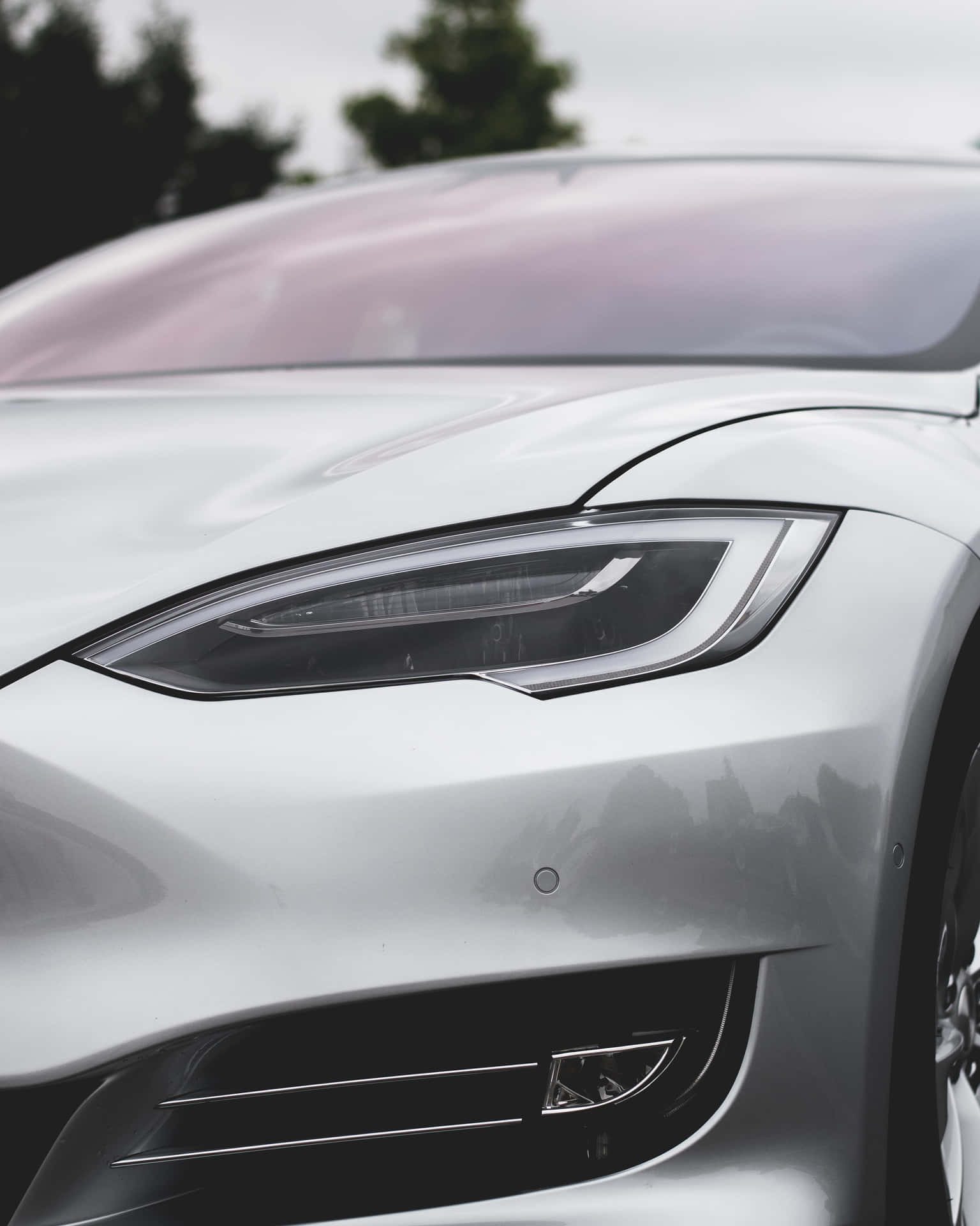 Exclusive Tesla Roadster - A Glimpse Into Future Automobile Innovation Background