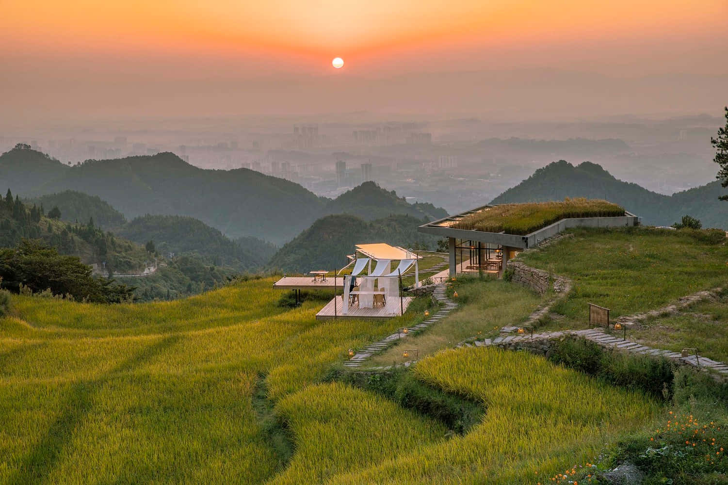 Exemplary Dianjiang Bagu Suji Hotel Background
