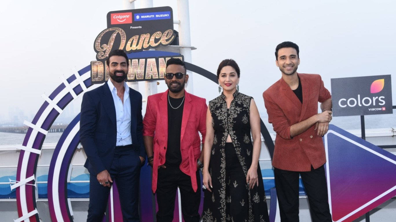 Exhilarating Dance Performance At Colors Tv's Dance Deewane Background