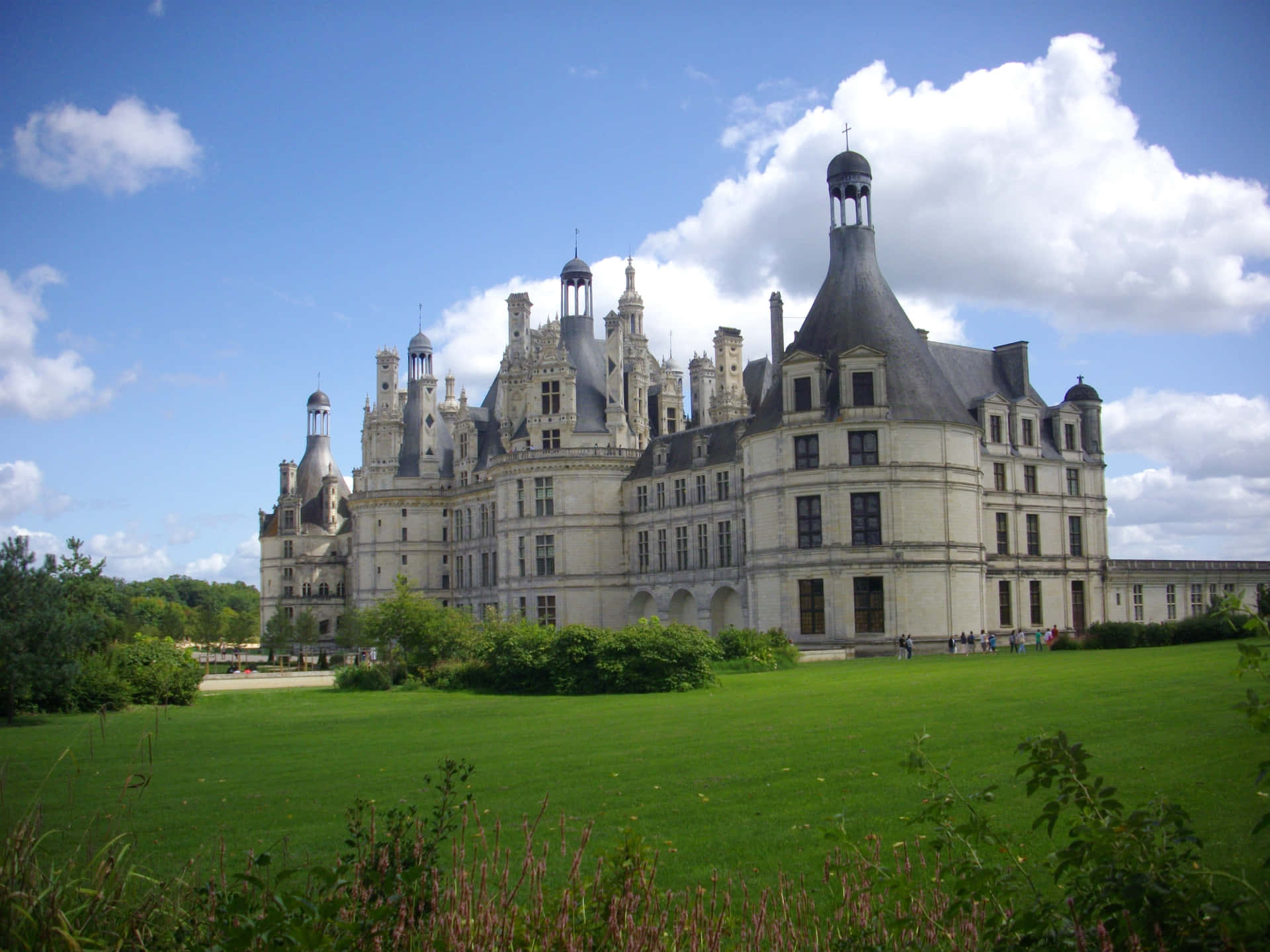 Expansive View Of The Iconic Chateau De Chambord, France