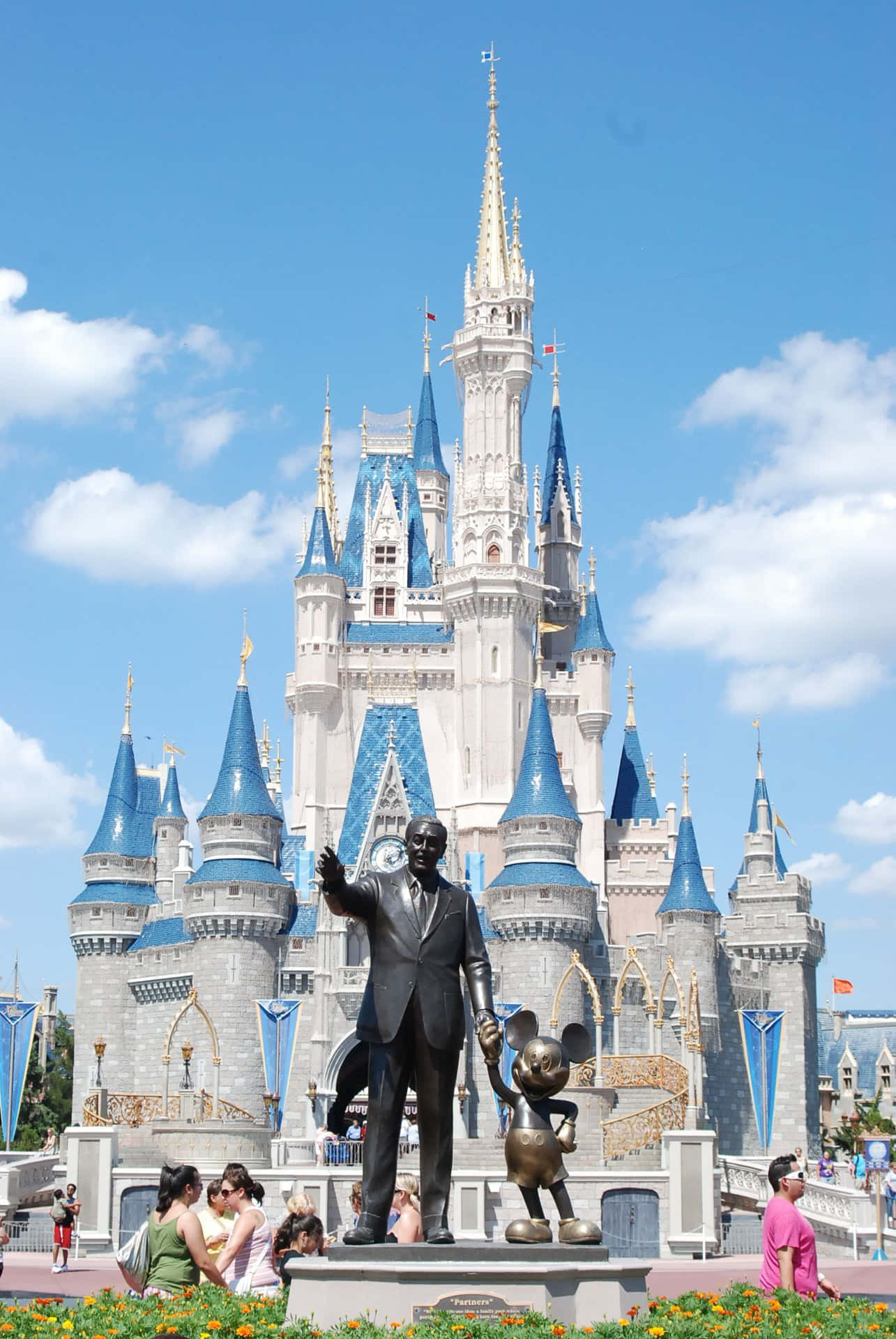 Experience A Magical Vacation At Disney World Background