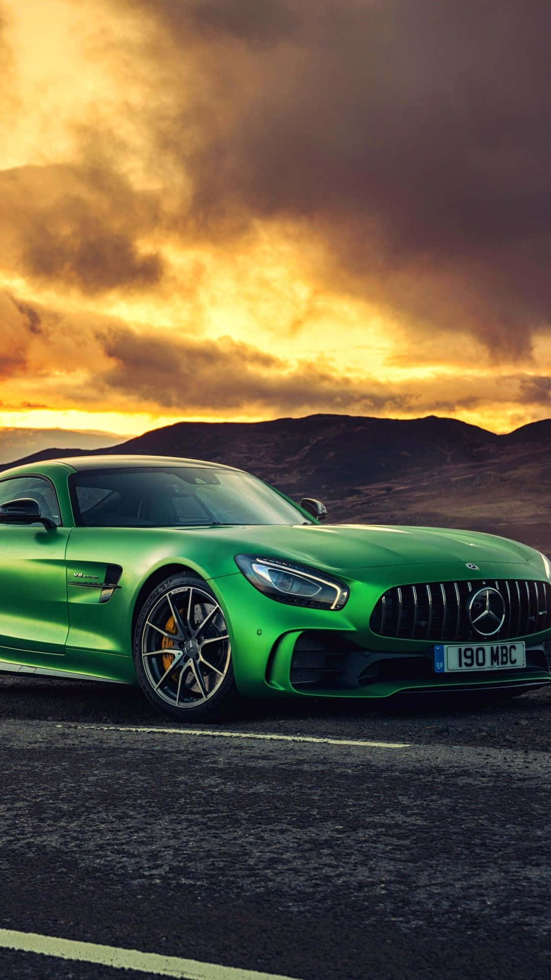 Experience Greater Control With The Latest Mercedes Benz Phone Background