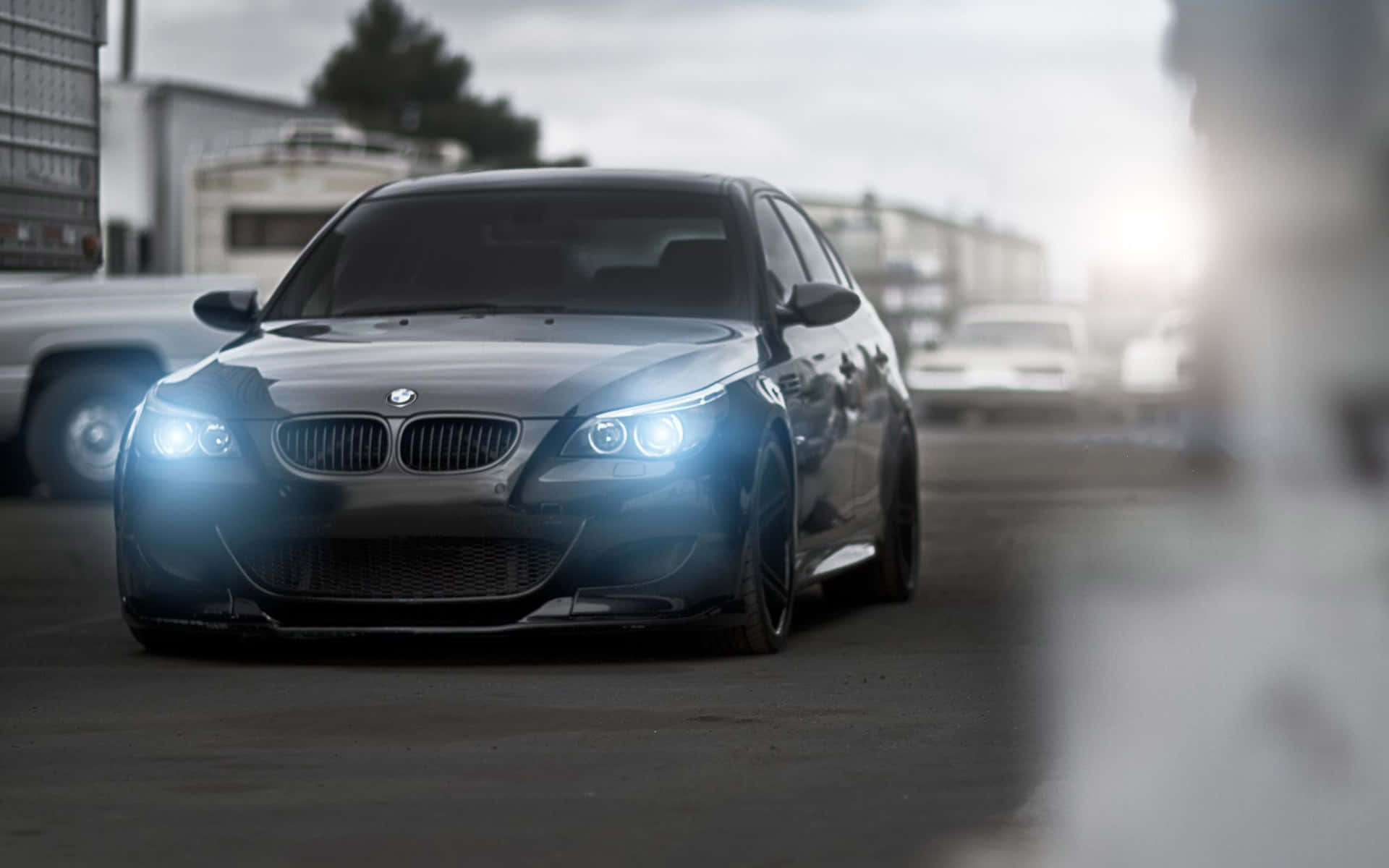 Experience Luxury And Performance With The Bmw M5 Background