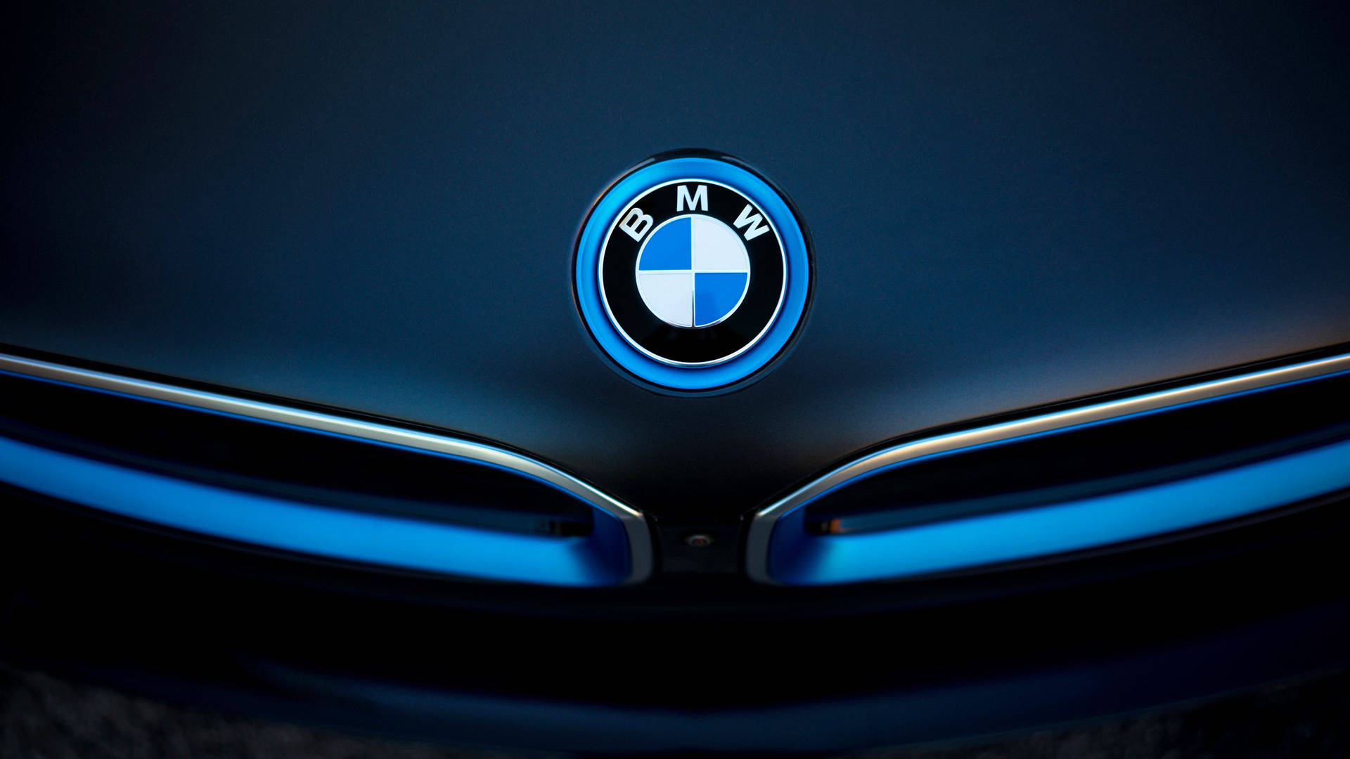 Experience Power And Luxury With This Hd Desktop Bmw Background