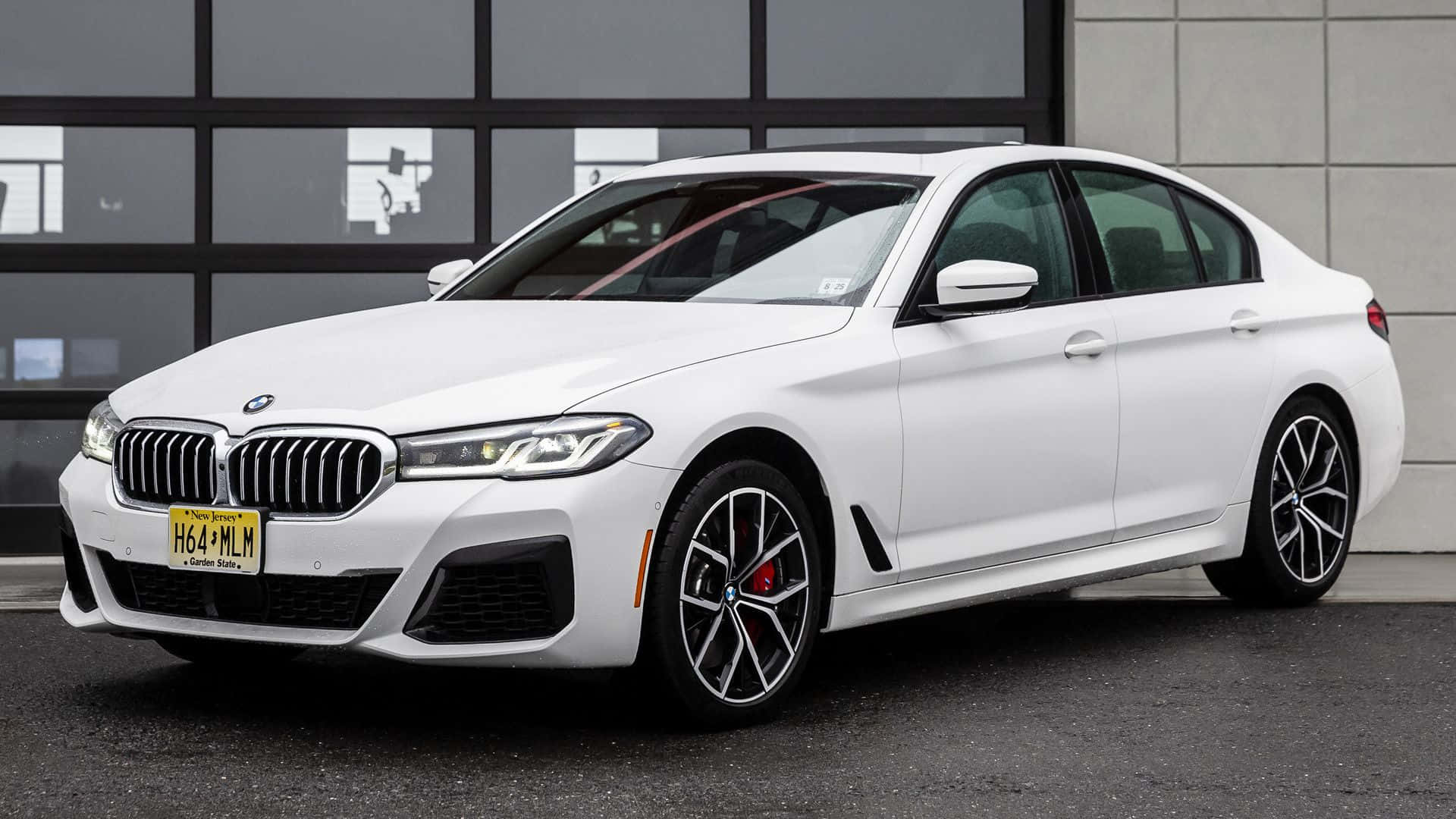 Experience Speed And Luxury With The Bmw M Sport Background