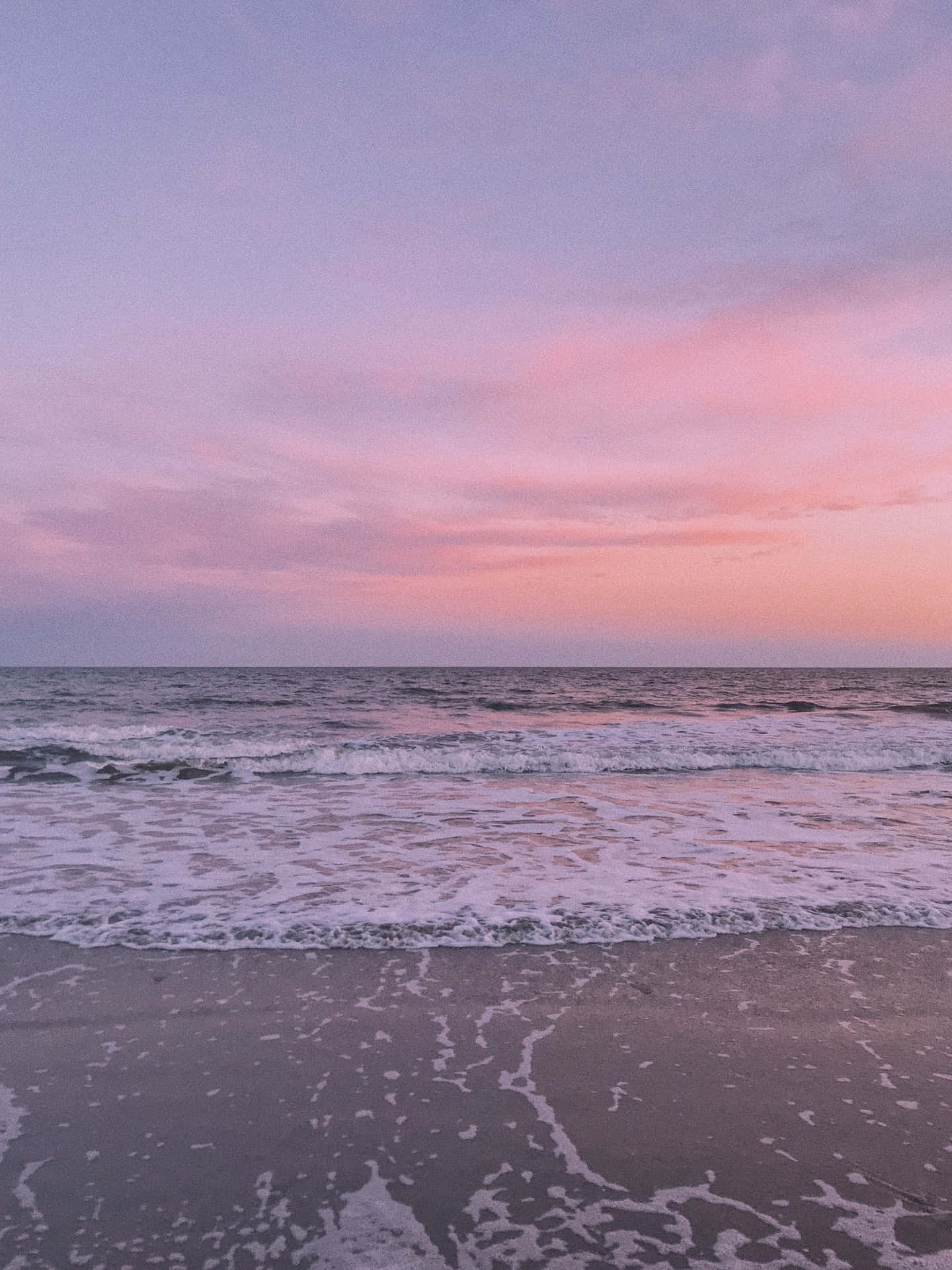 Experience The Beauty Of Paradise With The Stunning Pink Beach Aesthetic. Background