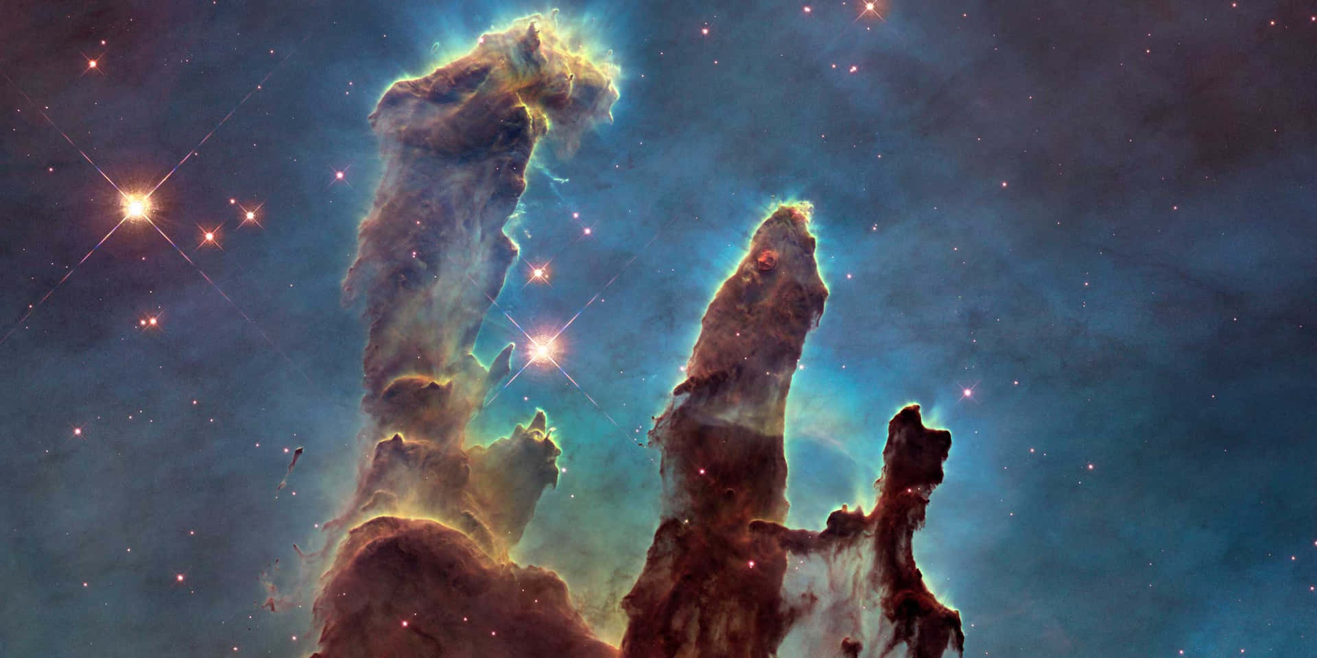 Experience The Magnificent Colors And Structures Of The Universe Seen Through The Hubble Telescope