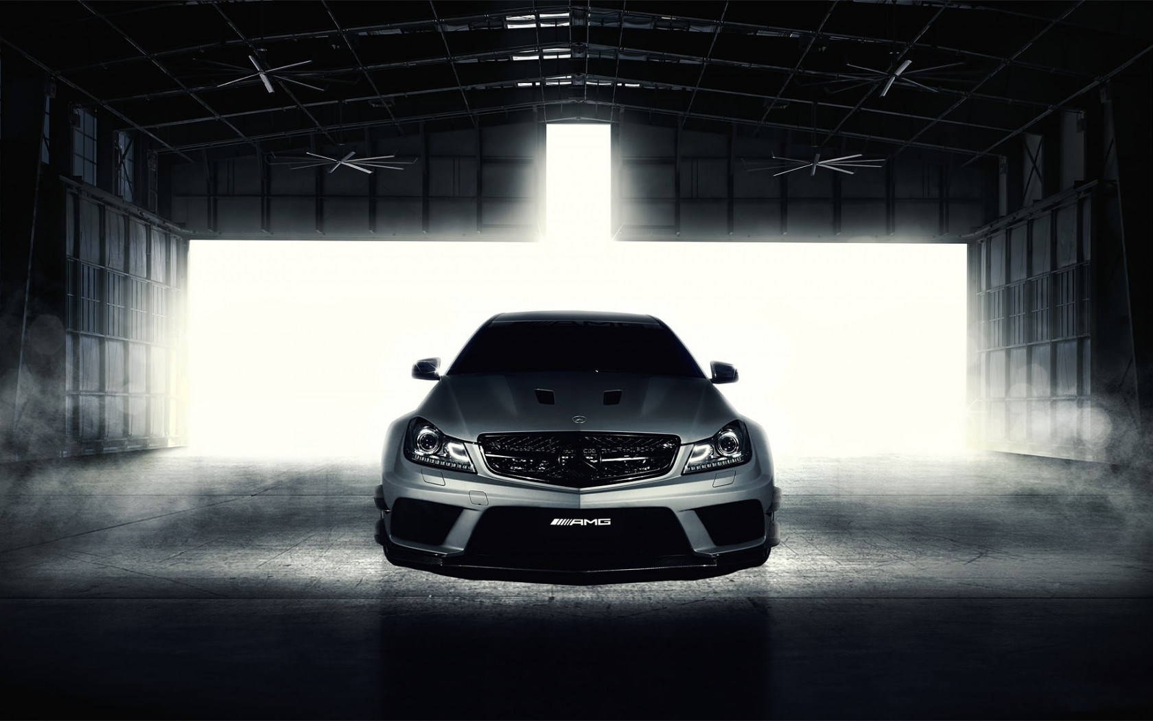 Experience The Power Of Mercedes Benz Amg Background