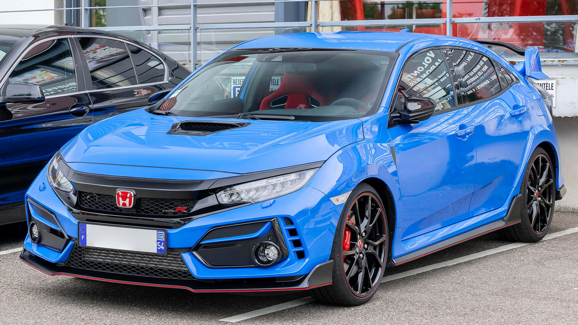 Experience The Thrill Of The Honda Civic Type R Background