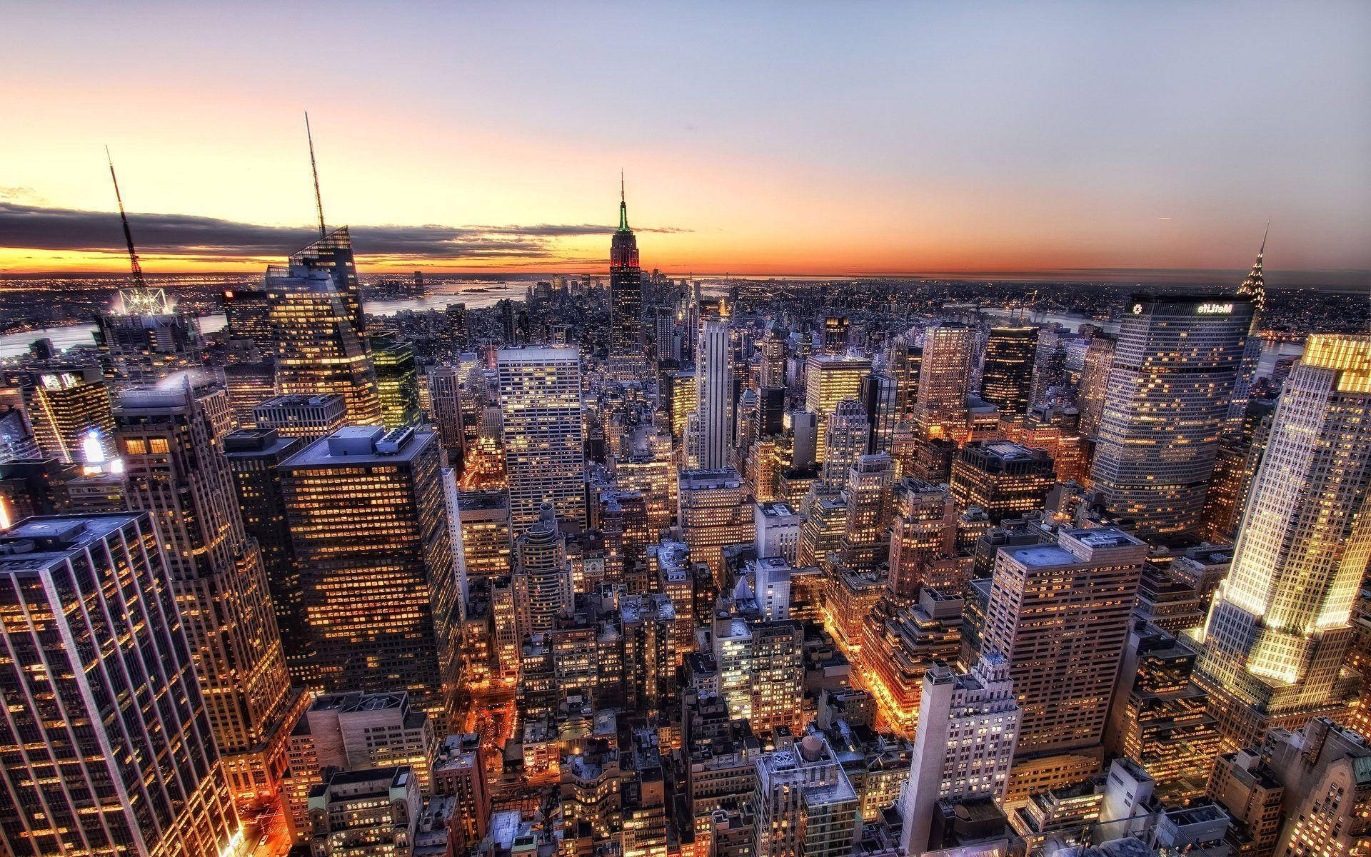 Experience The Vibrant City Of New York Background