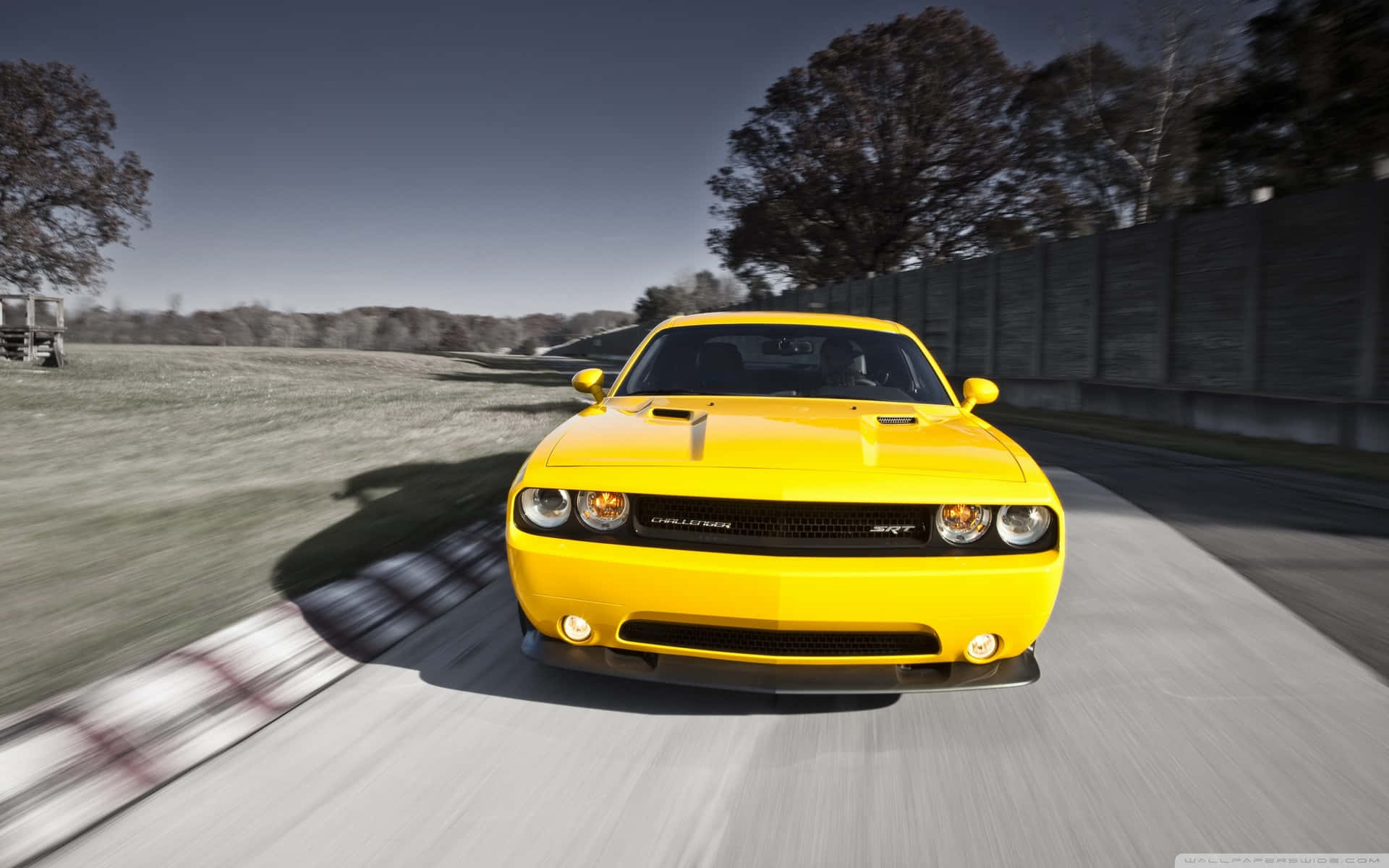Experience True Power With The Dodge Challenger 4k Background