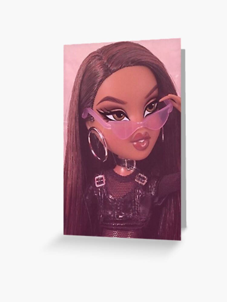 Explore A World Of Fashion With Bratz Dolls Background