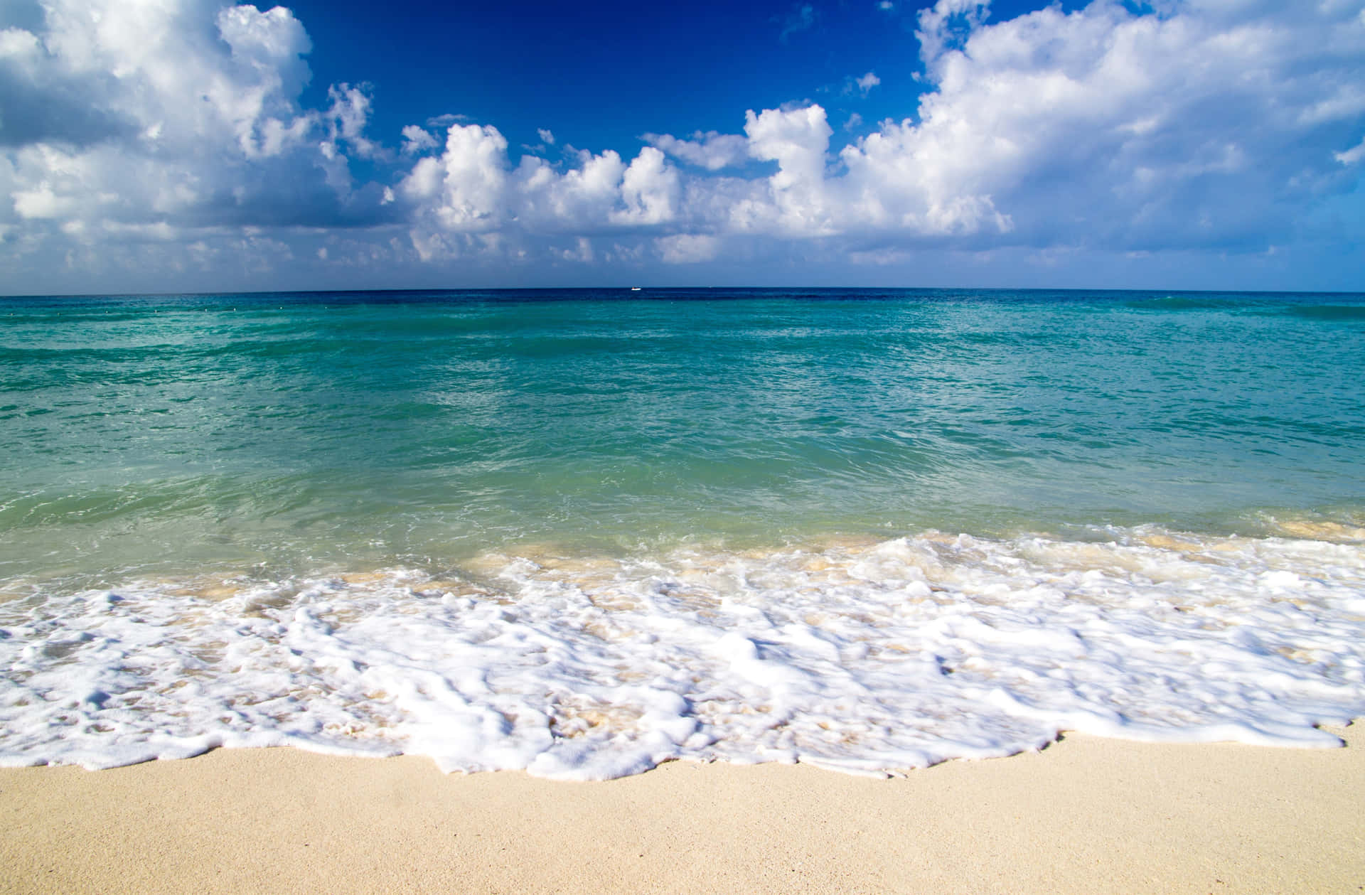 Explore The Beauty Of Pretty Beach Background