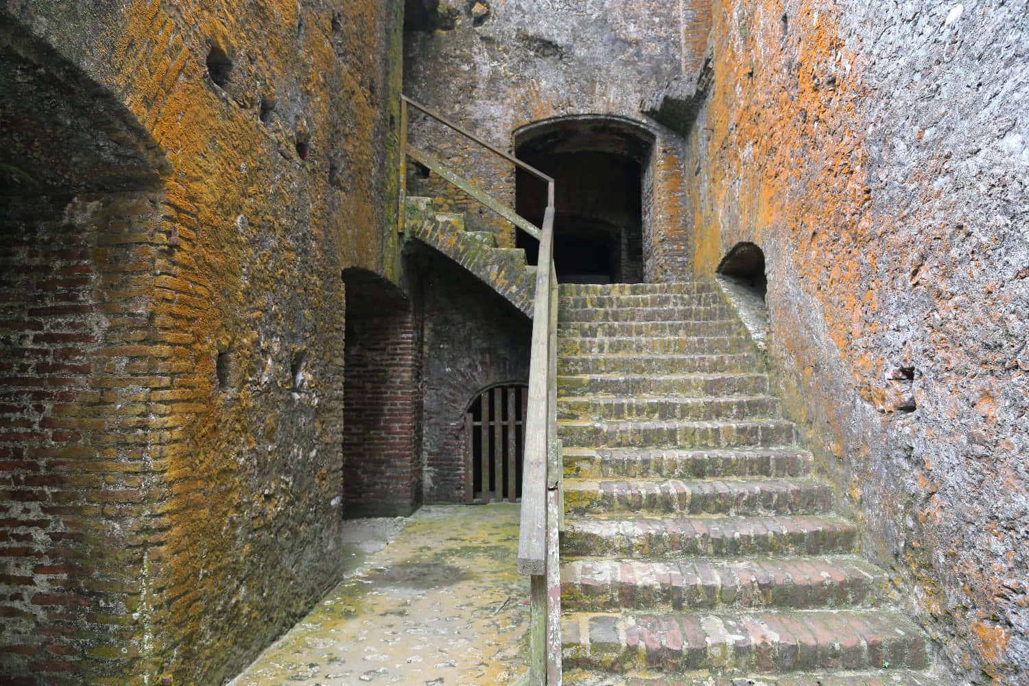 Explore The Interior Of Citadelle Laferriere, Haiti Background