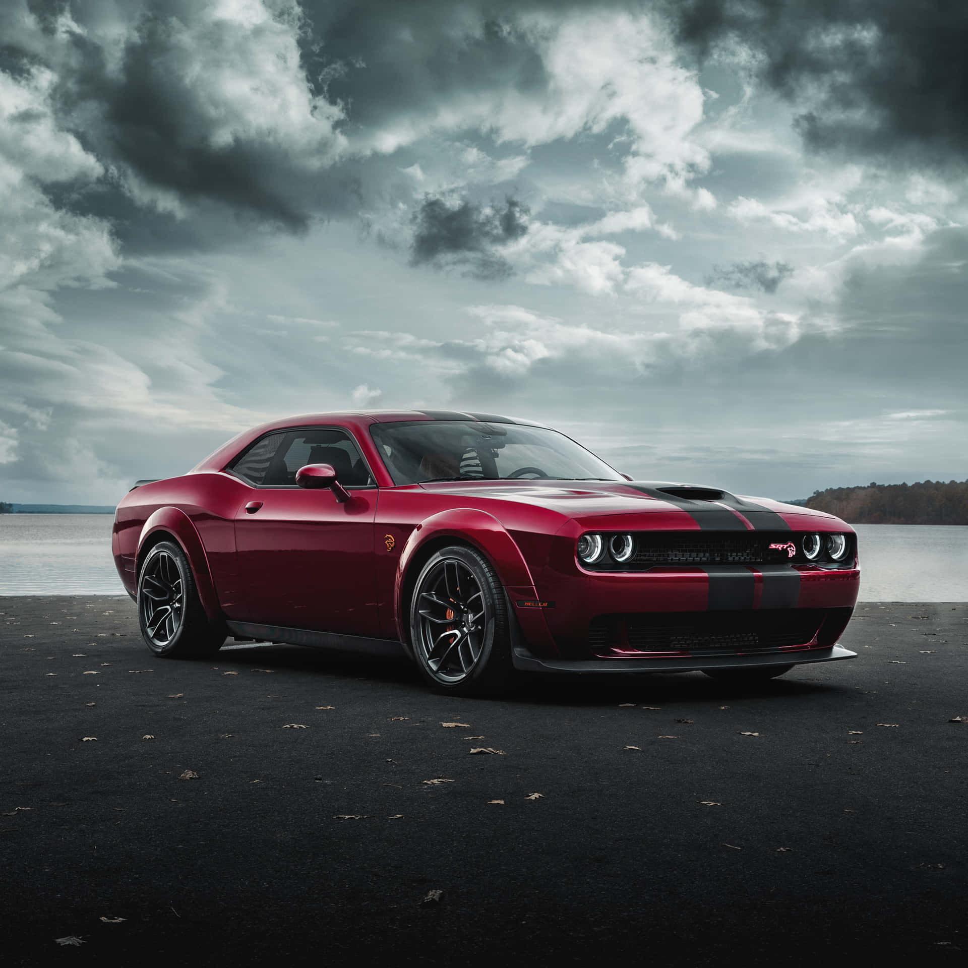 Explore The Power Of The Dodge Challenger Srt Hellcat Background