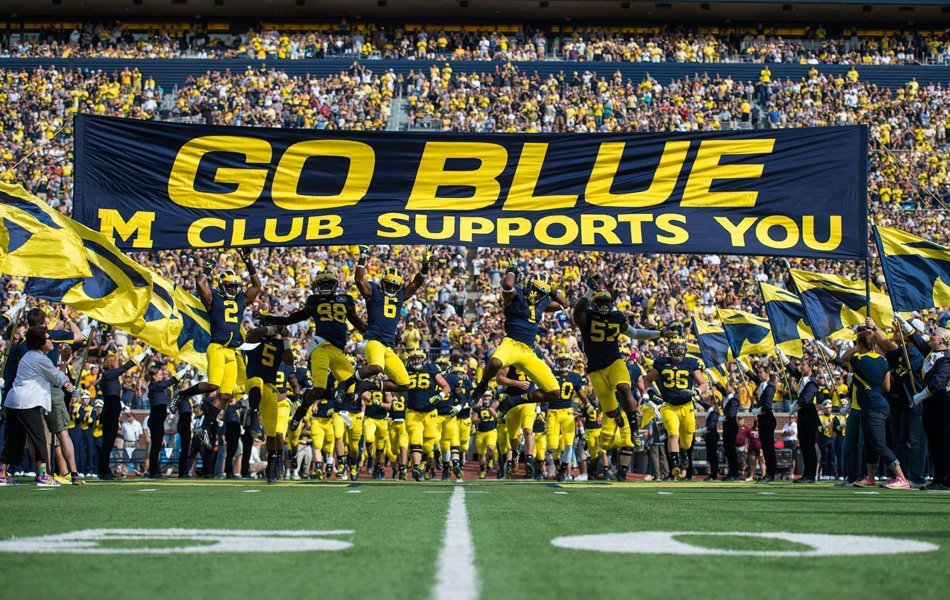 Explore The Traditions Of Excellence At University Of Michigan Background