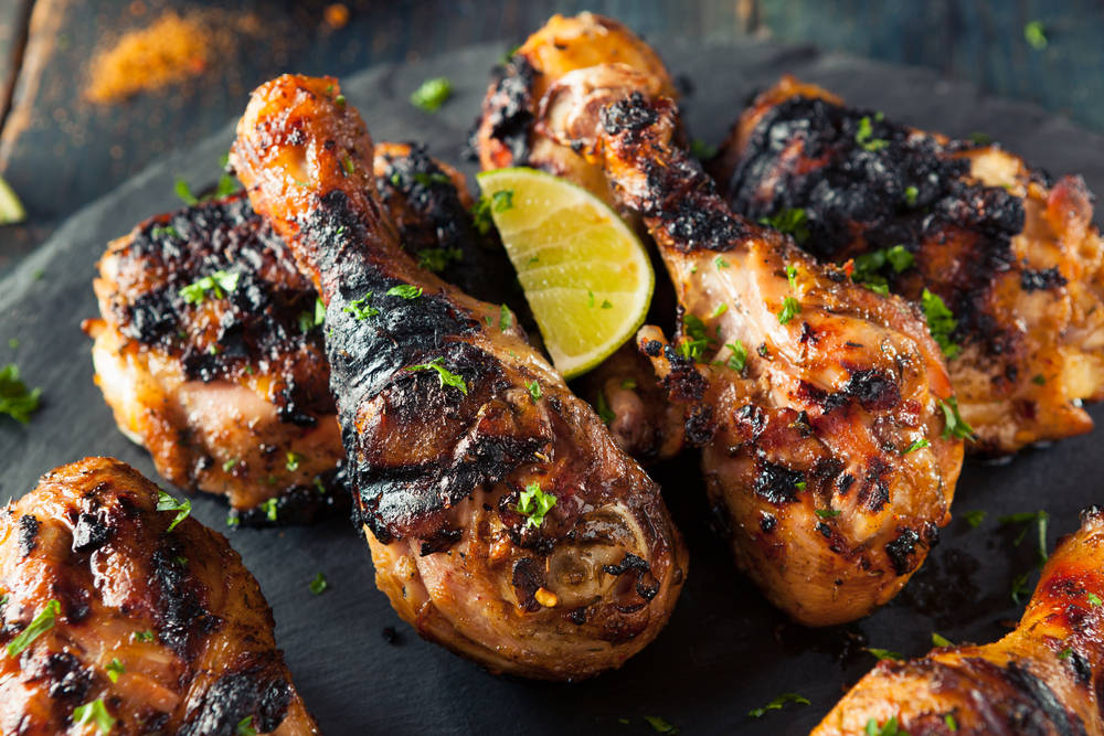 Exquisite Grilled Quail With Lime Slice Background