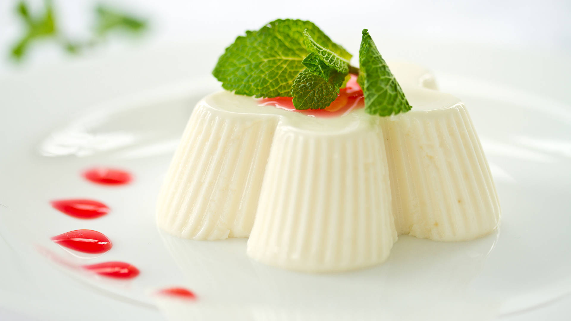 Exquisite White Gelatin Dessert Background