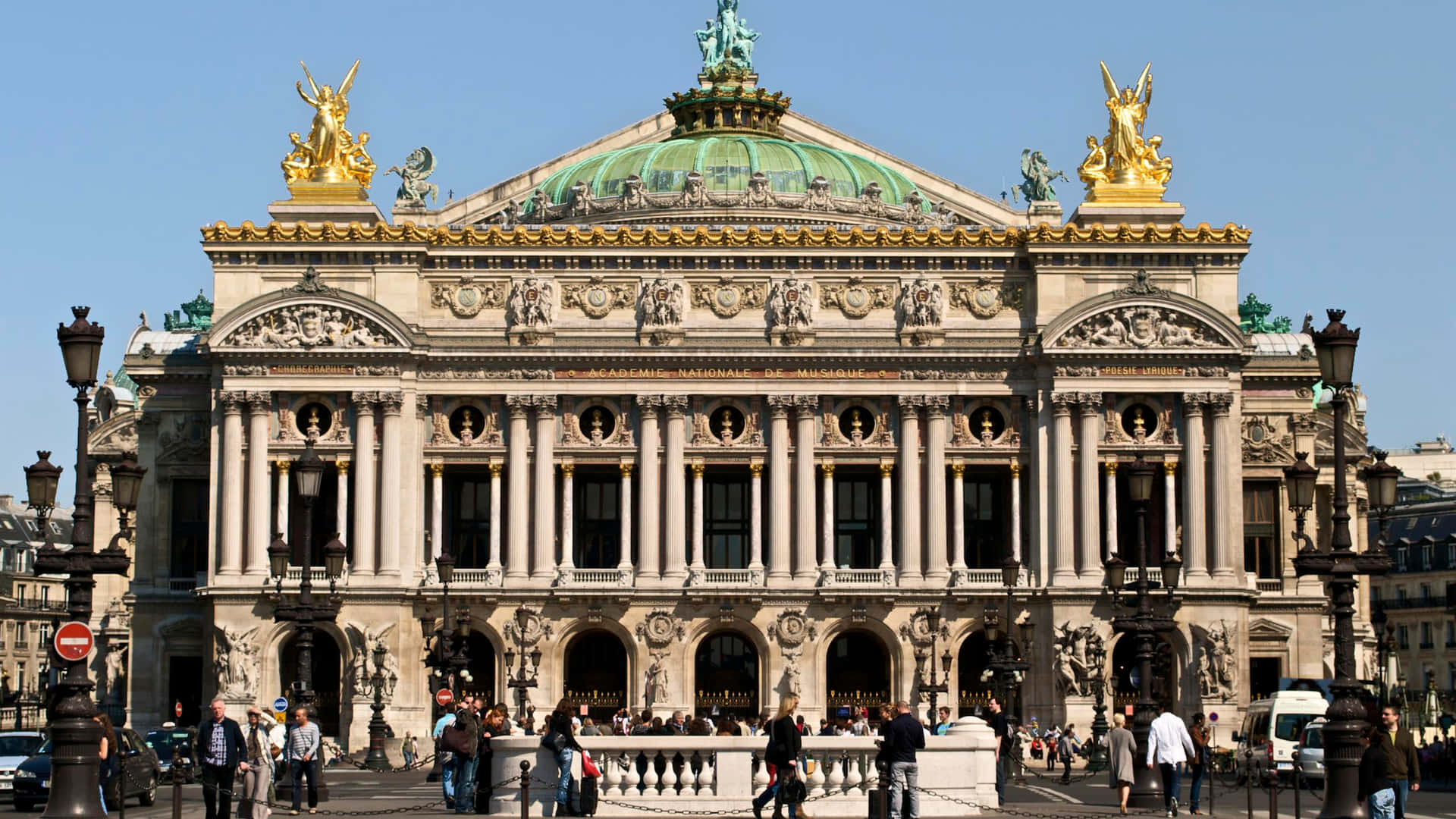 Exterior Of Paris Opera House Background